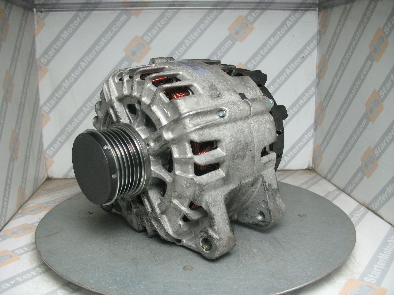 XIC2033 Alternator For Citroen / DS / Fiat / Mitsubishi / Peugeot