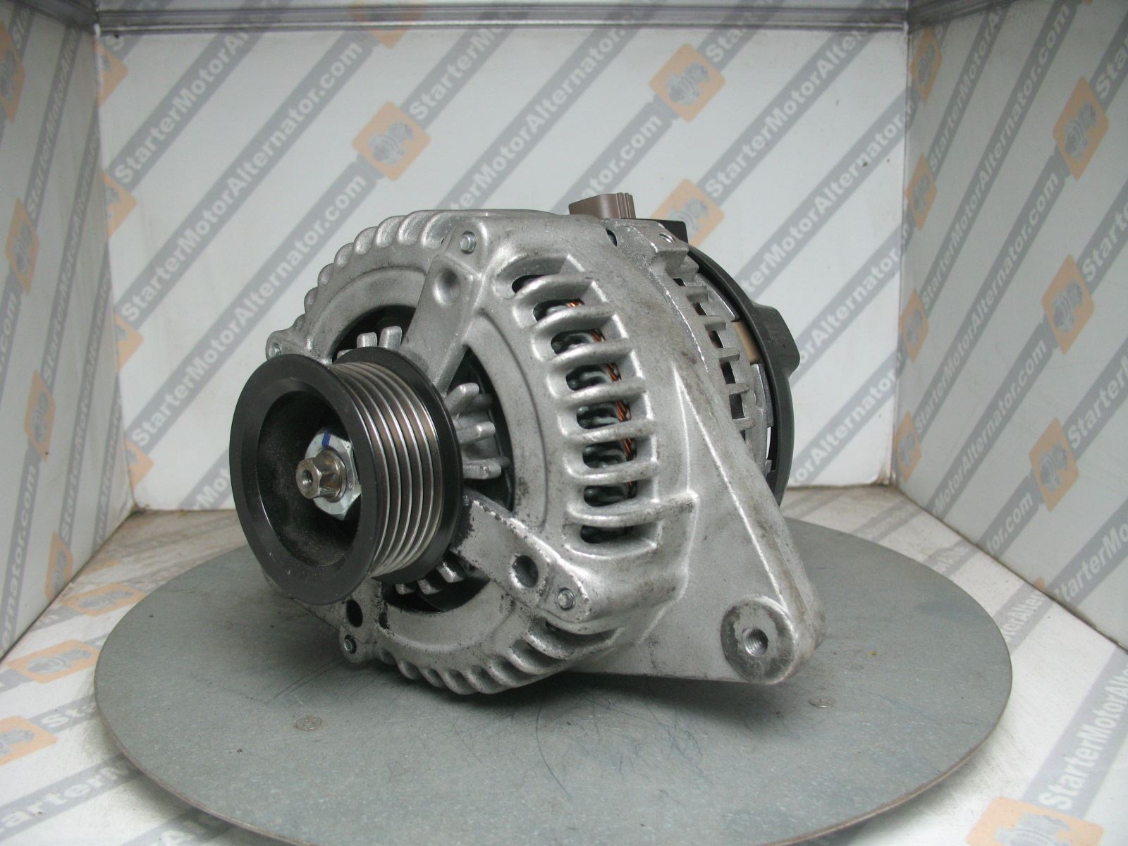 XIK2975 Alternator For Lexus / Toyota