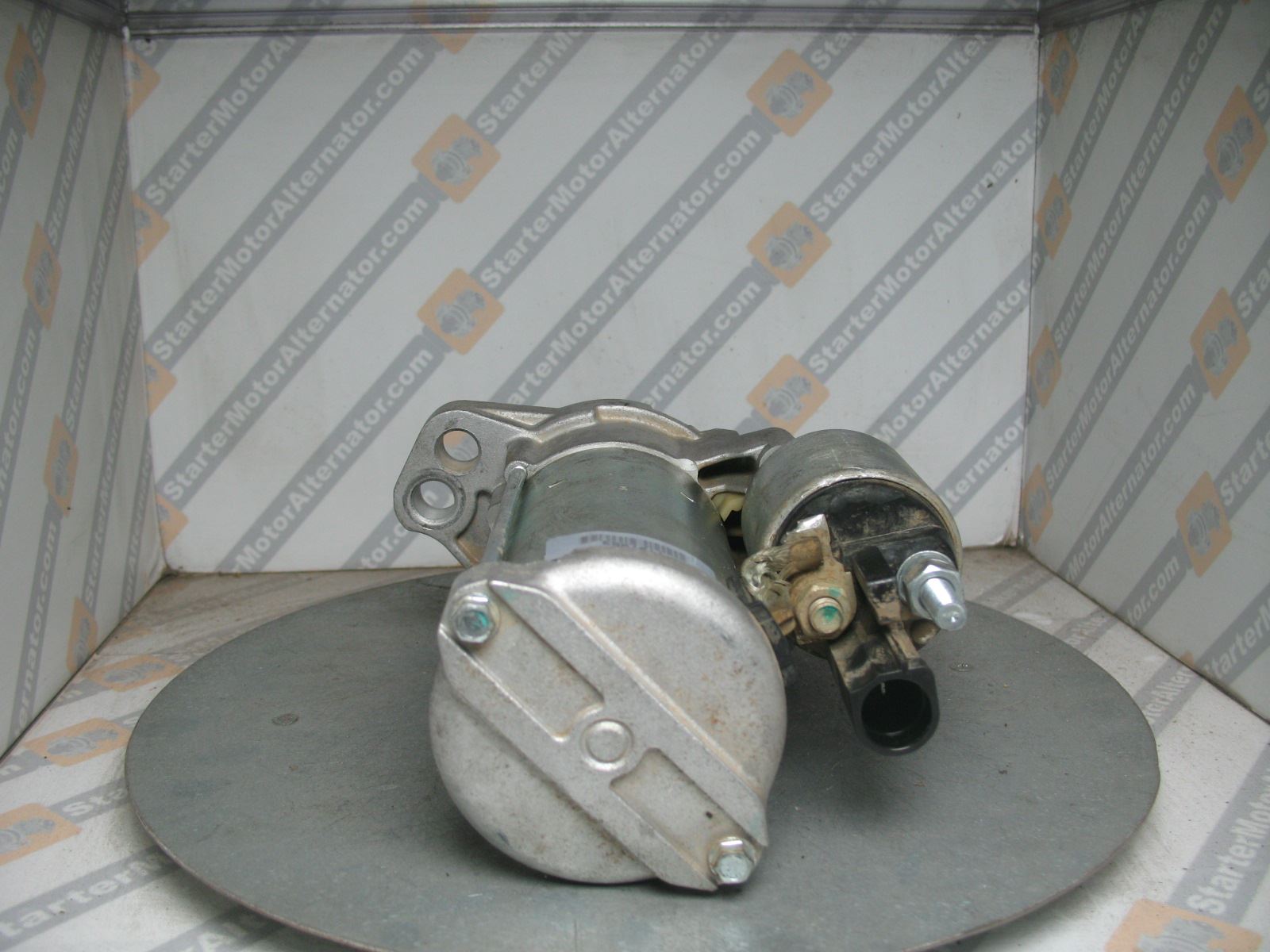 XIY2720 Starter Motor For Audi / Cupra / Seat / Skoda / Volkswagen