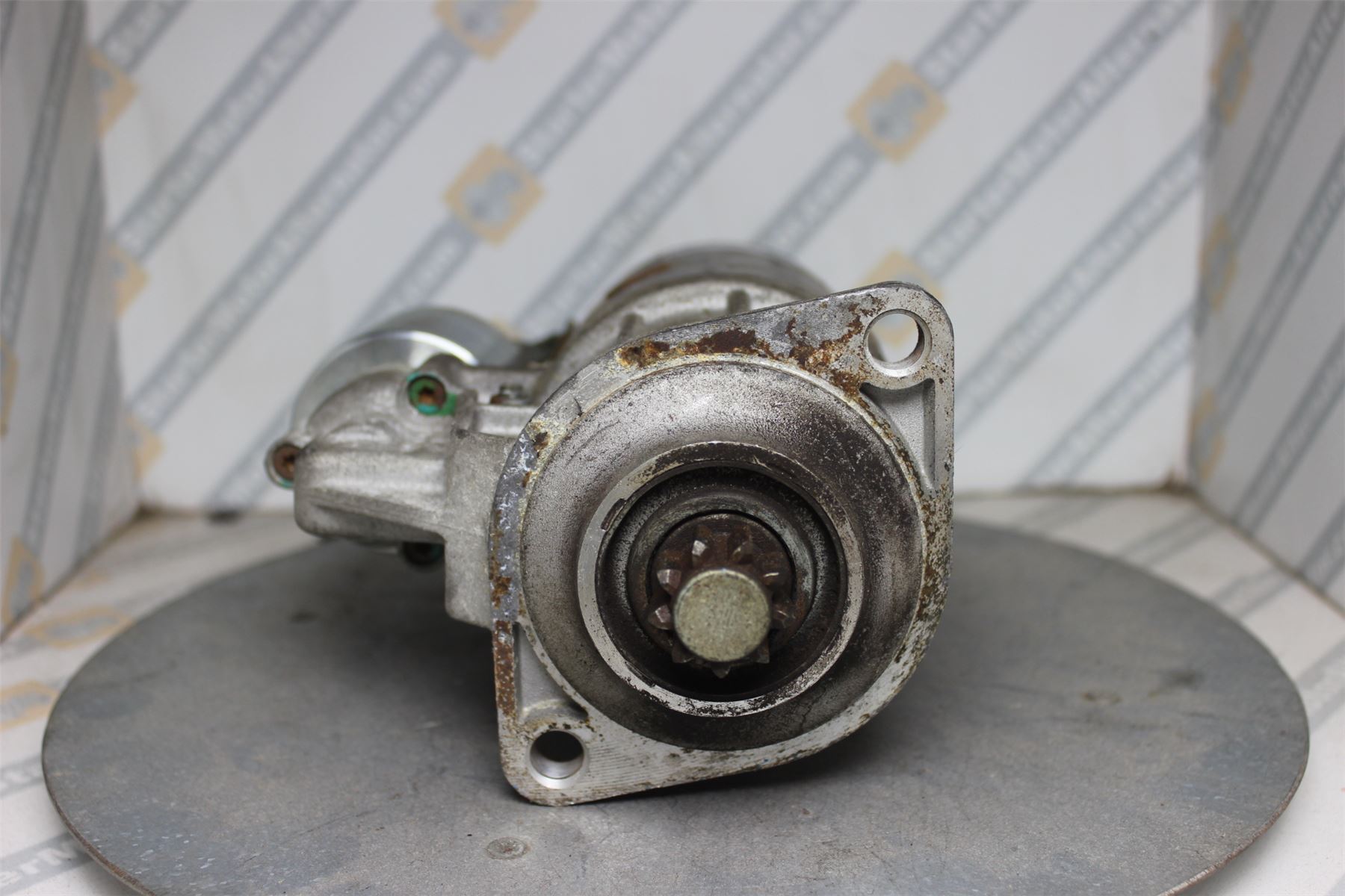 XIY1019 Starter Motor For Volkswagen