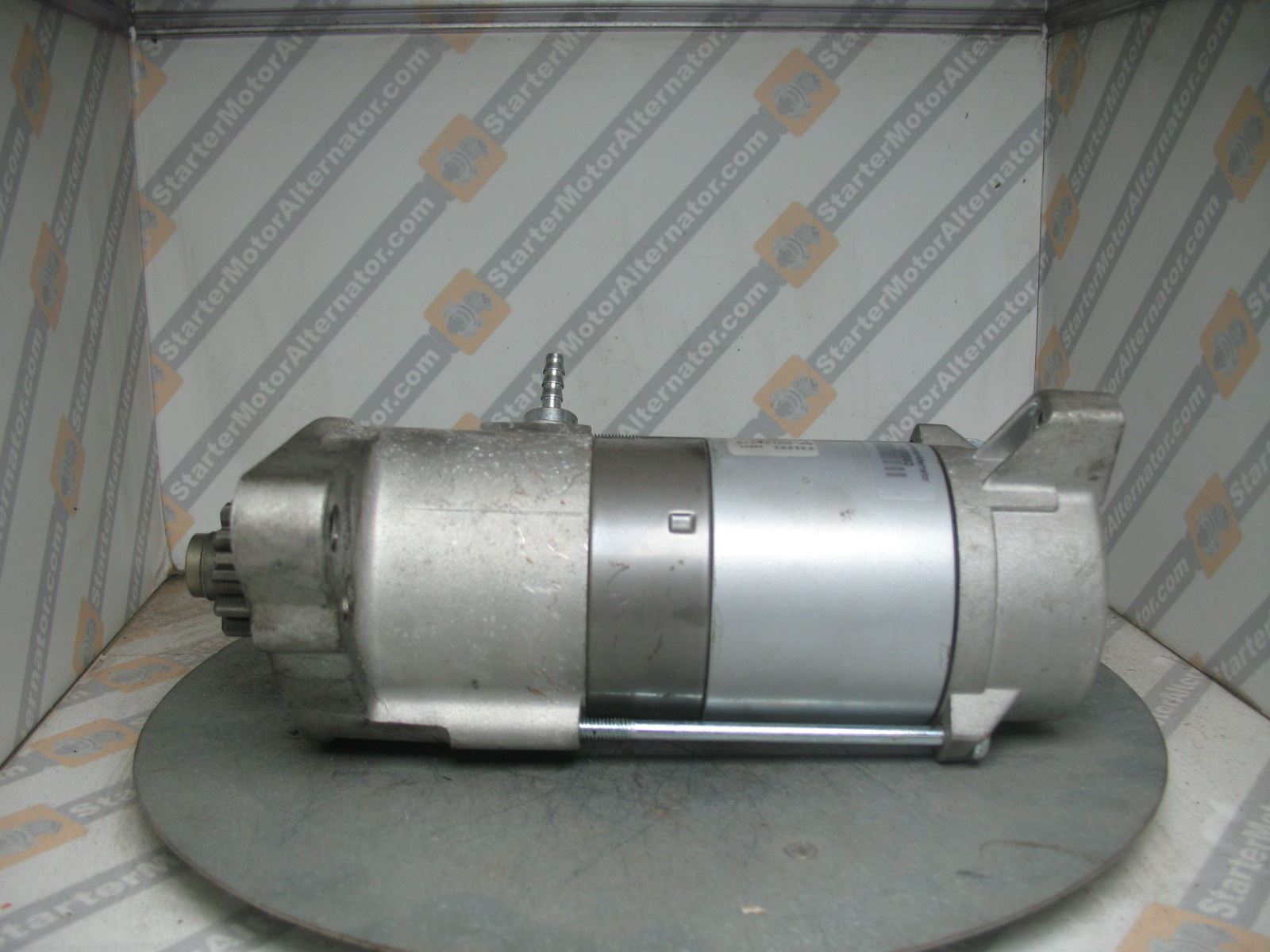 XIX1388 Starter Motor For Land Rover