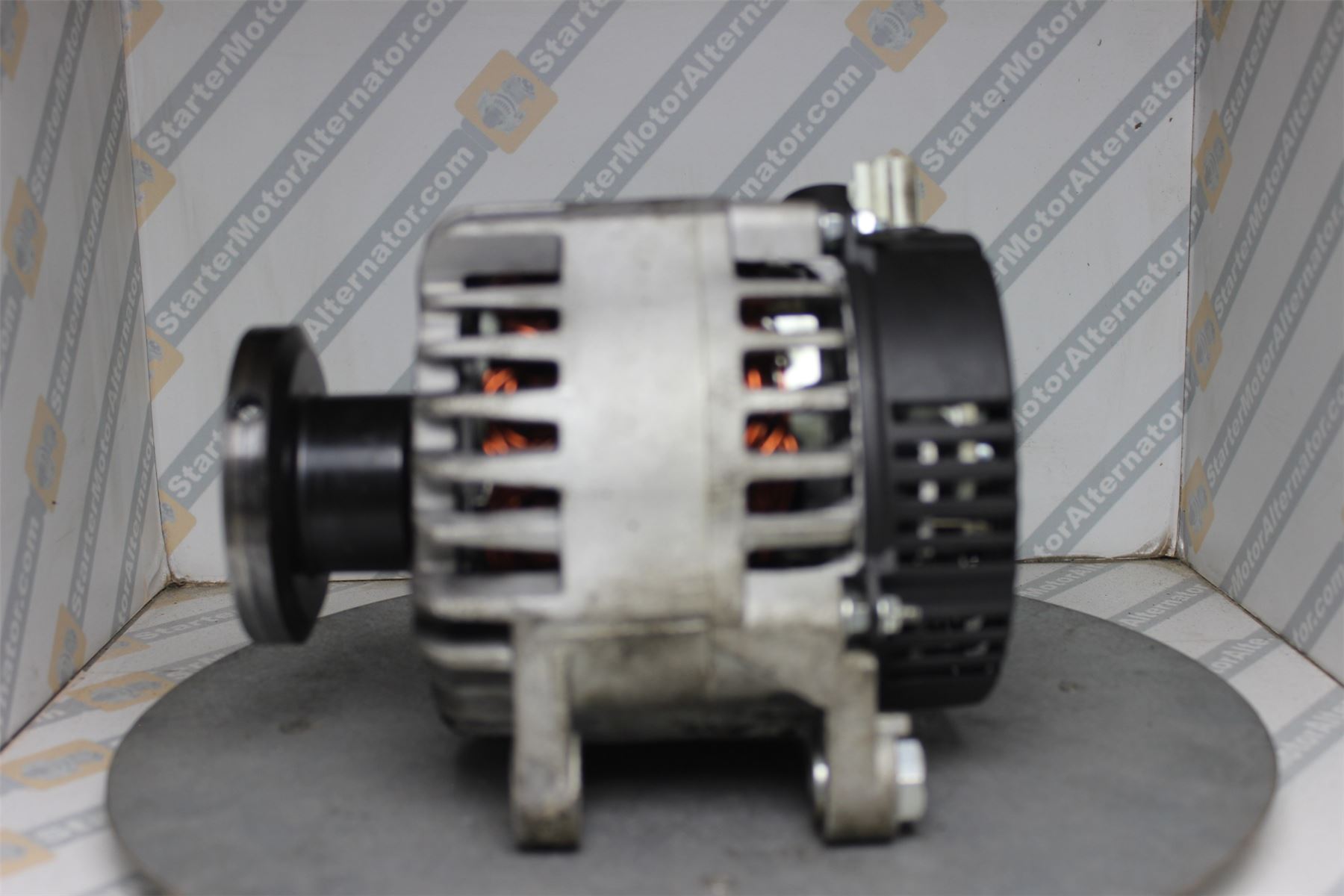 XIK2911 Alternator For Ford