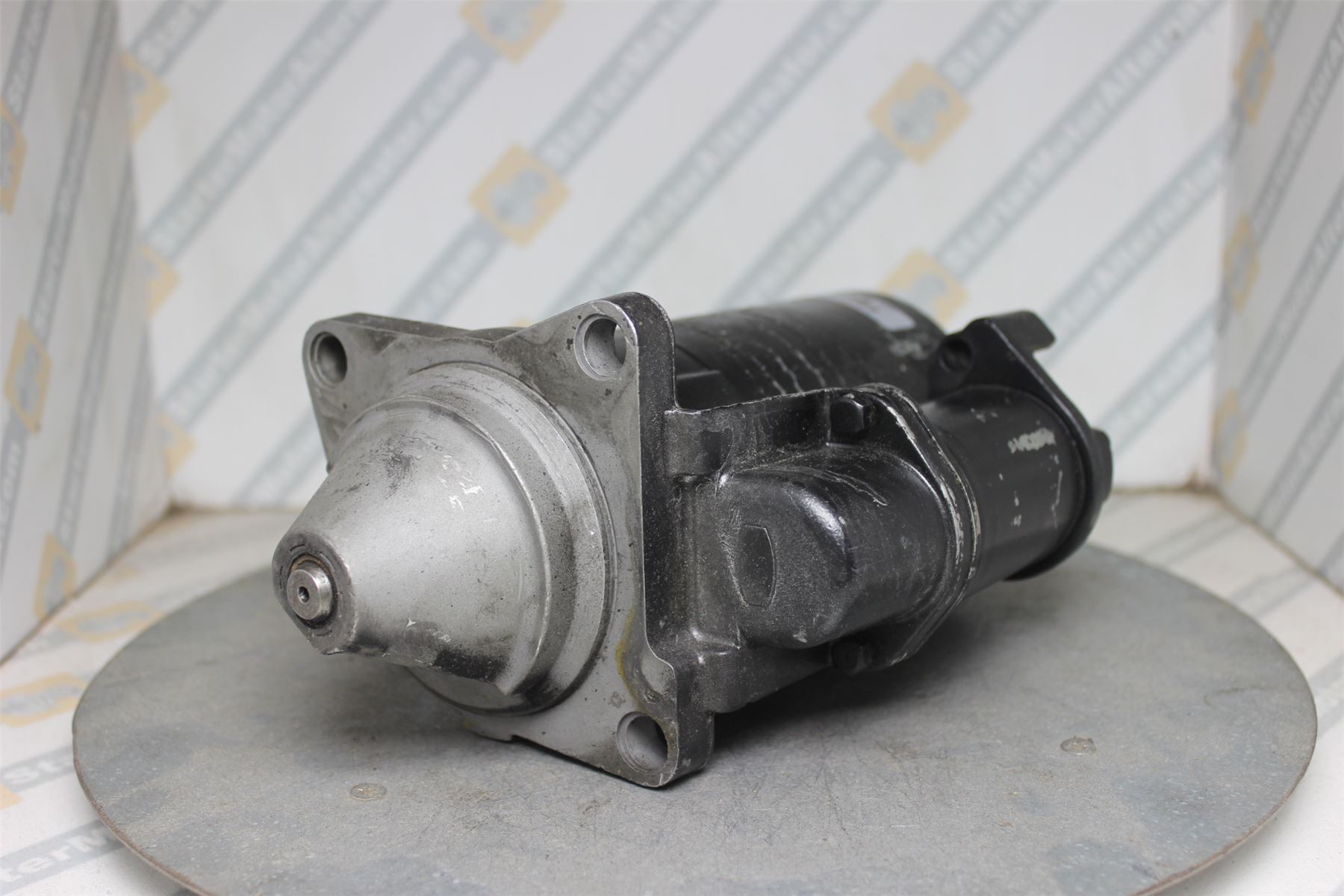 XIU0787 Starter Motor For Ford