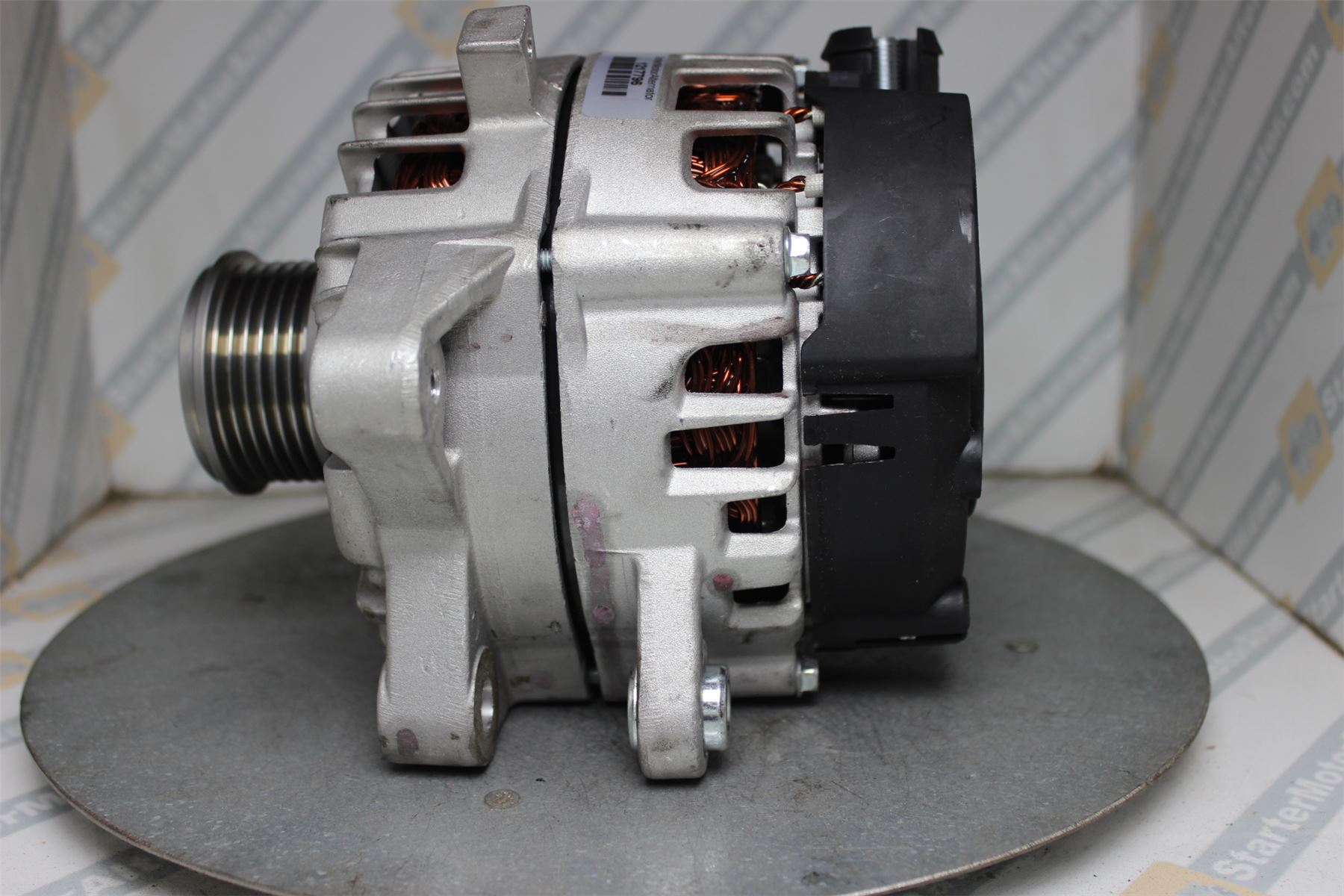 XIG1472 Alternator For Ford