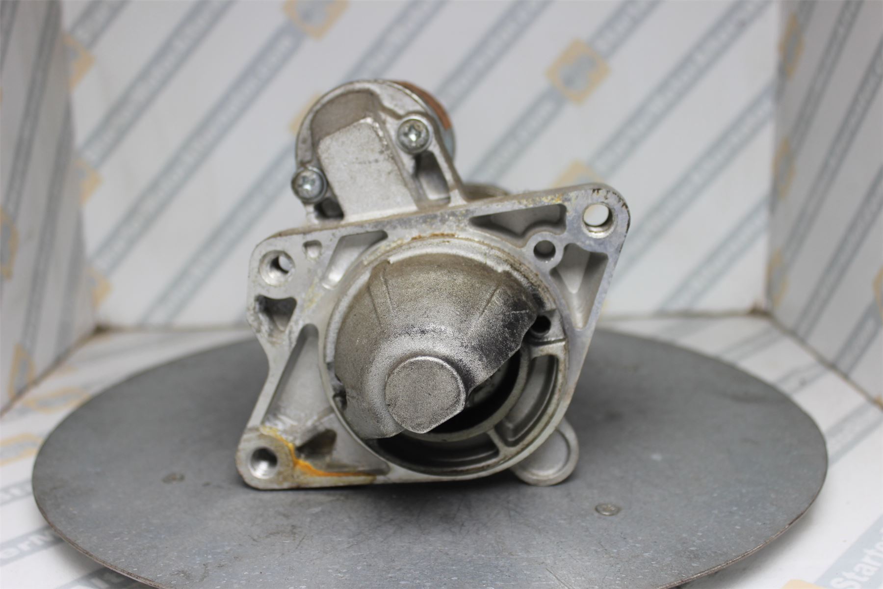 XIY2304 Starter Motor For Nissan / Opel / Renault / Vauxhall