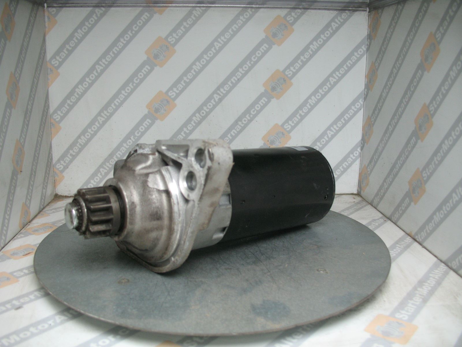 XIY2345 Starter Motor For Audi / Seat / Skoda / Volkswagen