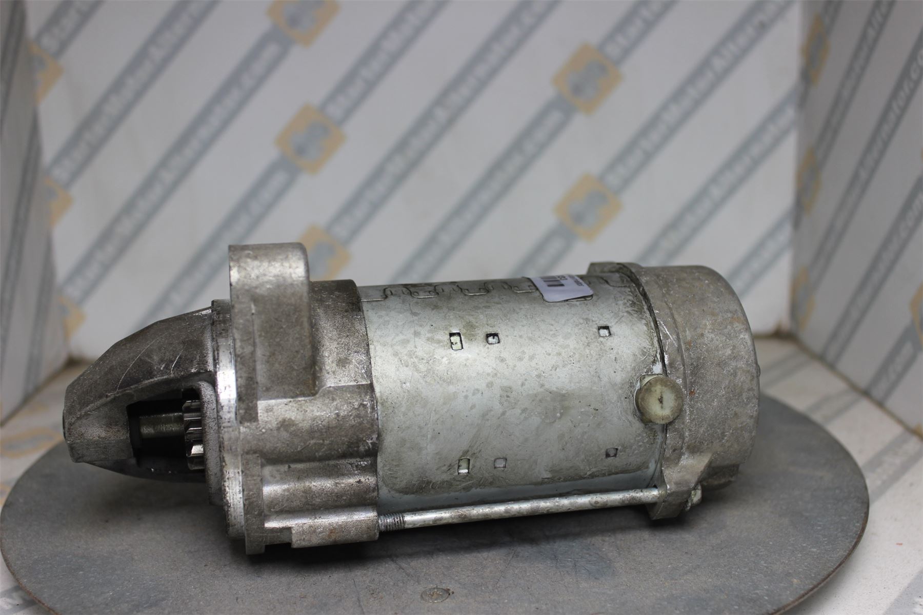XIY2487 Starter Motor For Mercedes Benz
