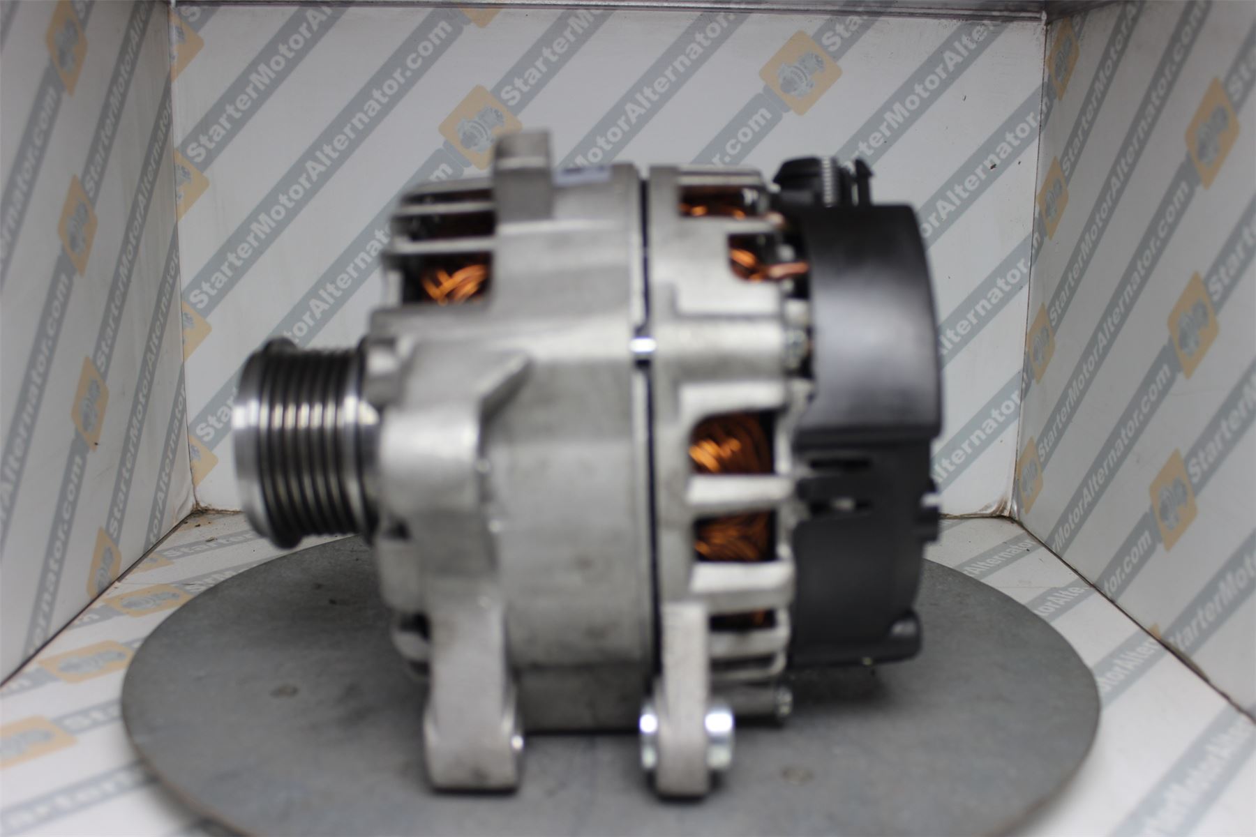 XIG1578 Alternator For Ford