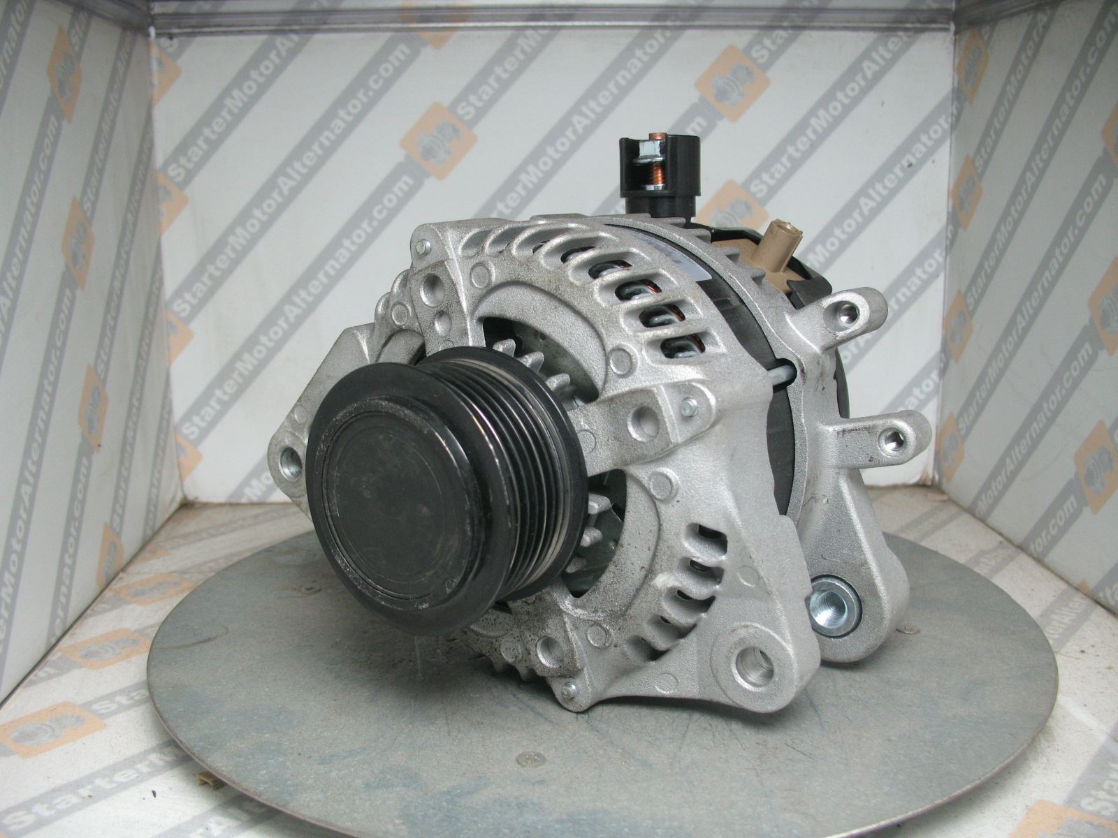 XIG1242 Alternator For Honda