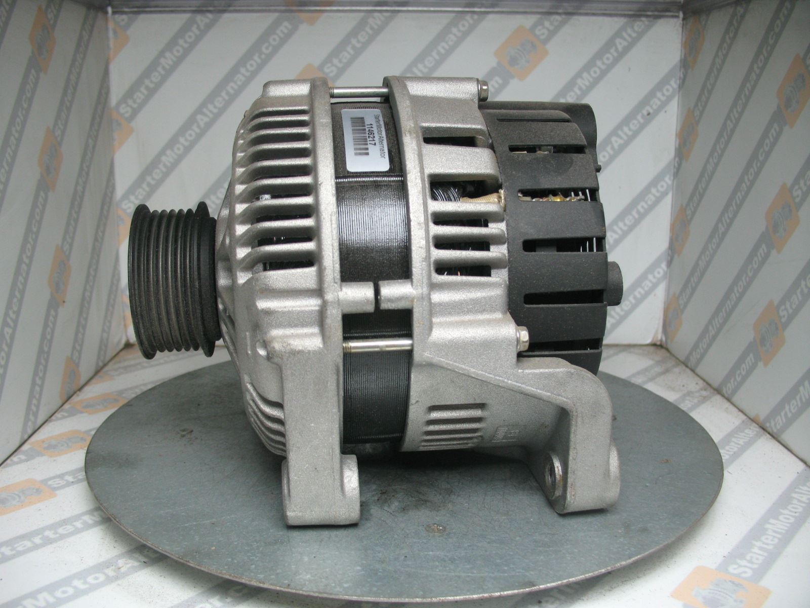 XIC1584 Alternator For BMW / Land Rover / Rover