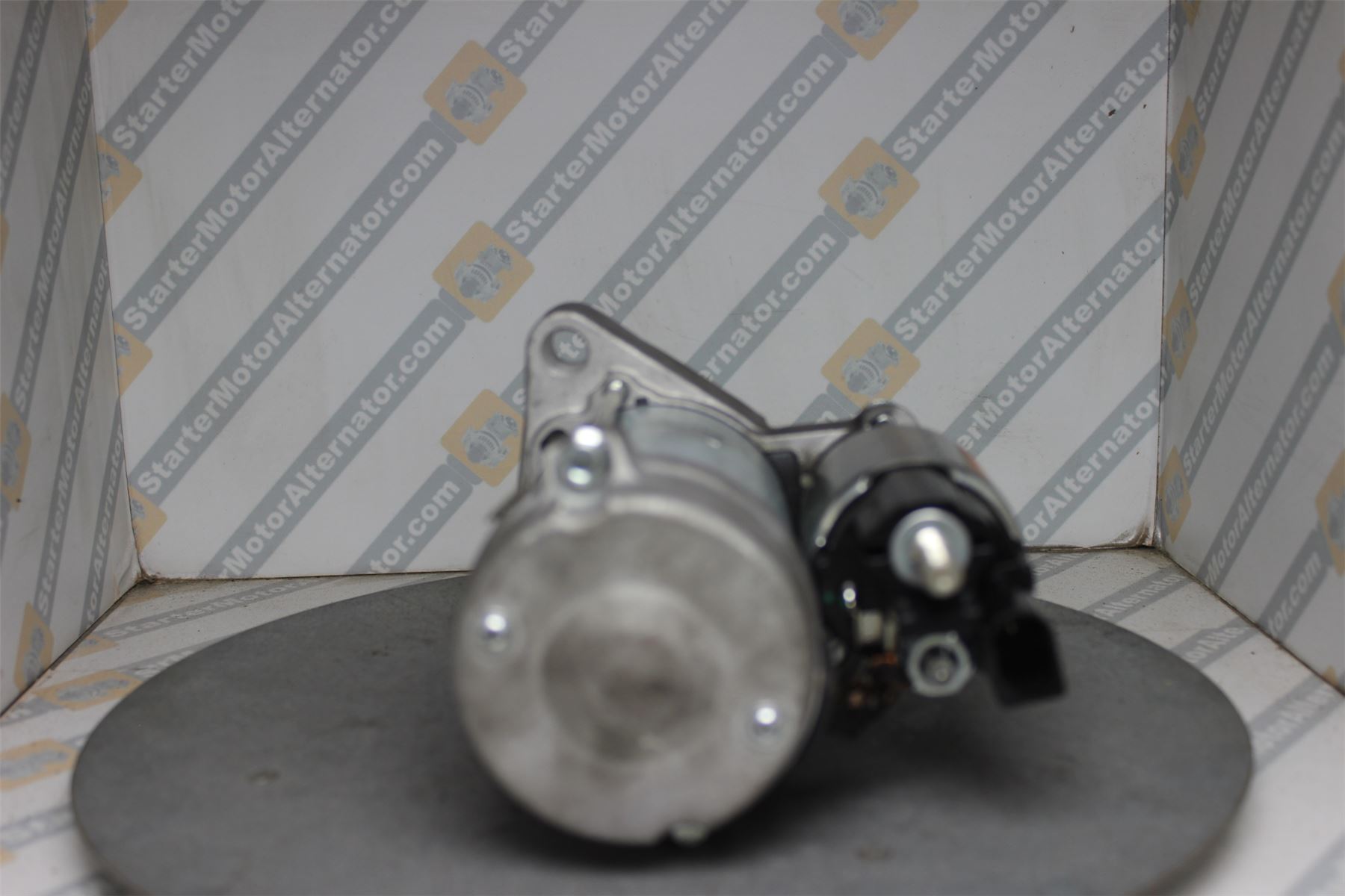 XIX1418 Starter Motor For Lotus / Mercedes Benz