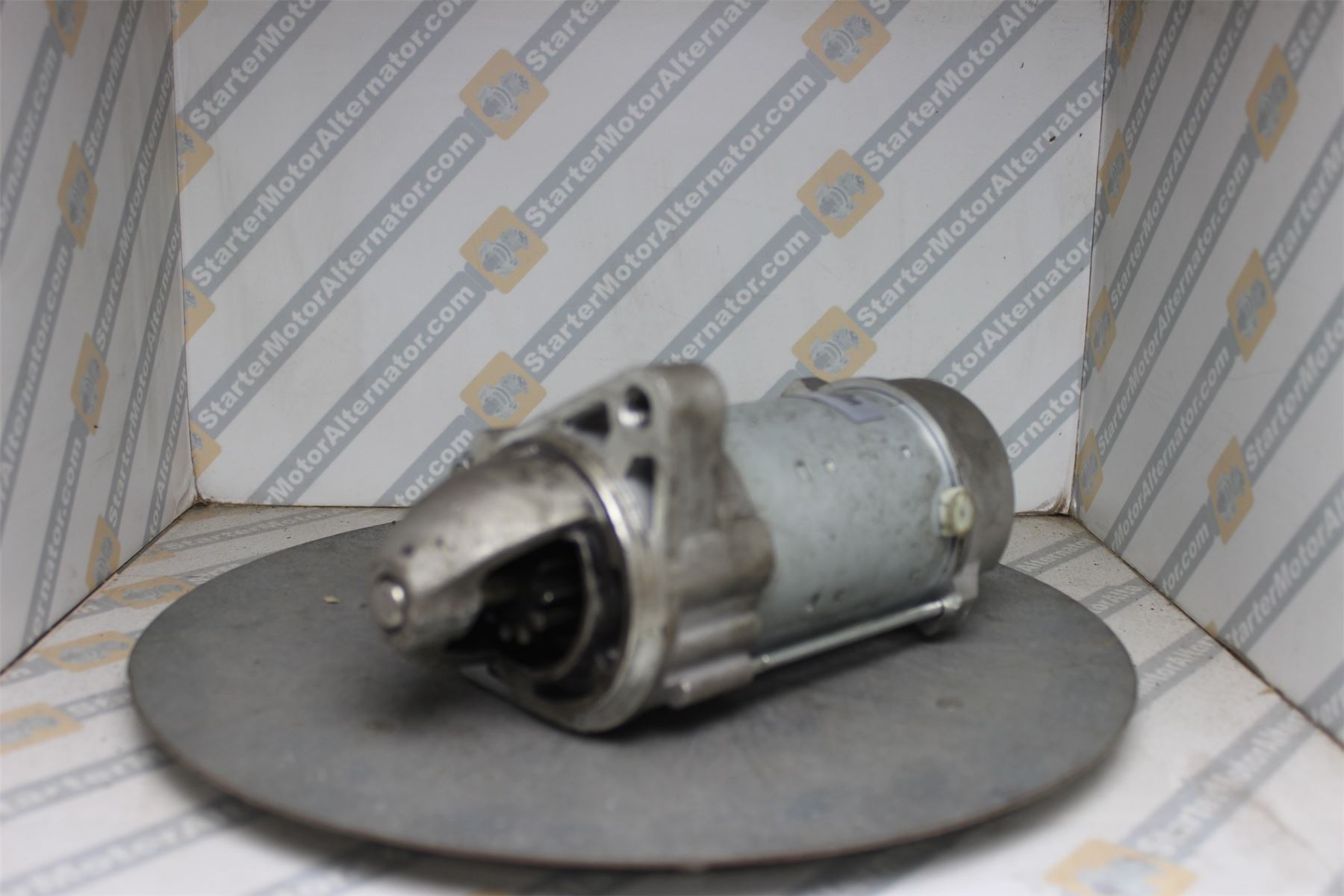 XIY2487 Starter Motor For Mercedes Benz