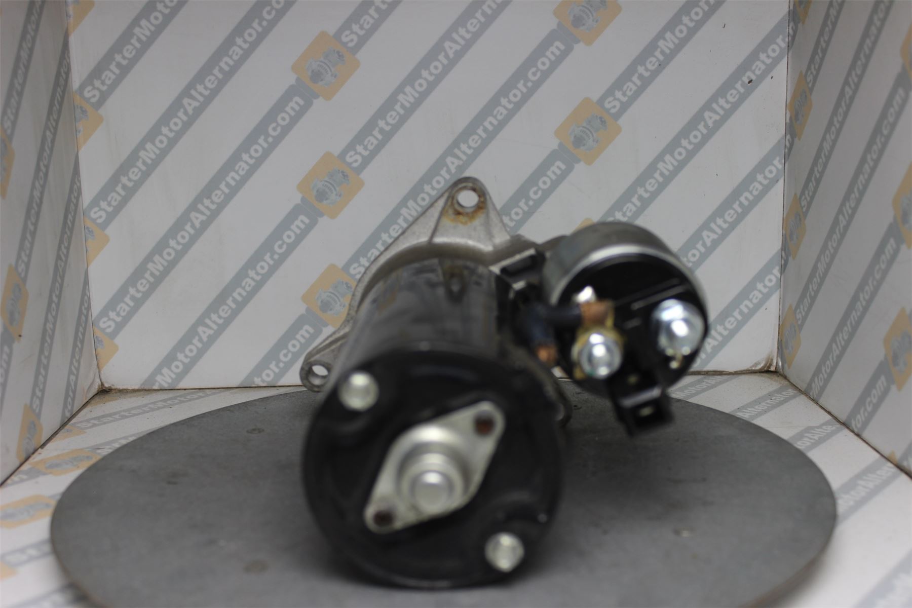 XIU1209 Starter Motor For Volkswagen