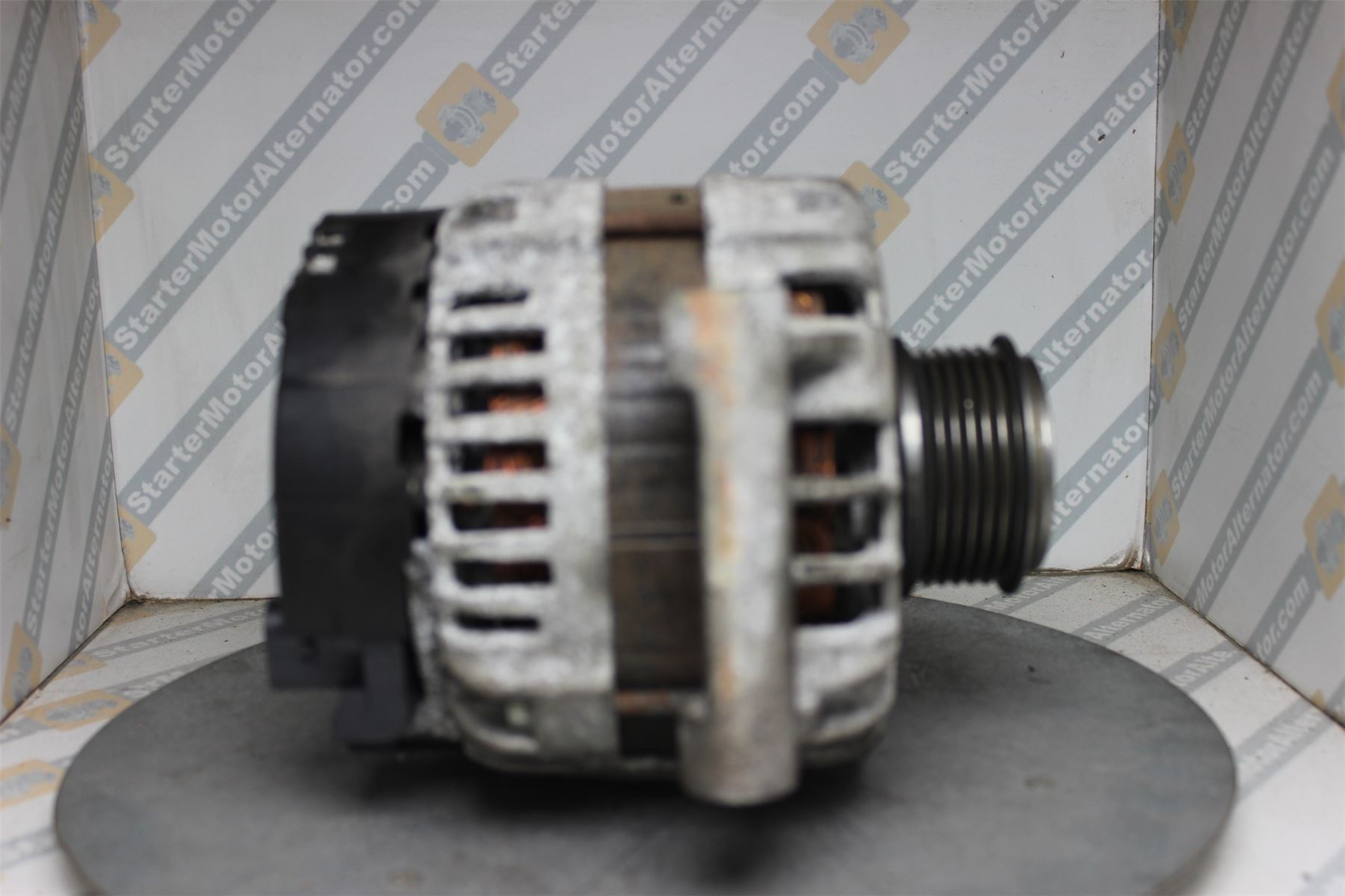 XIK3592 Alternator For Ford