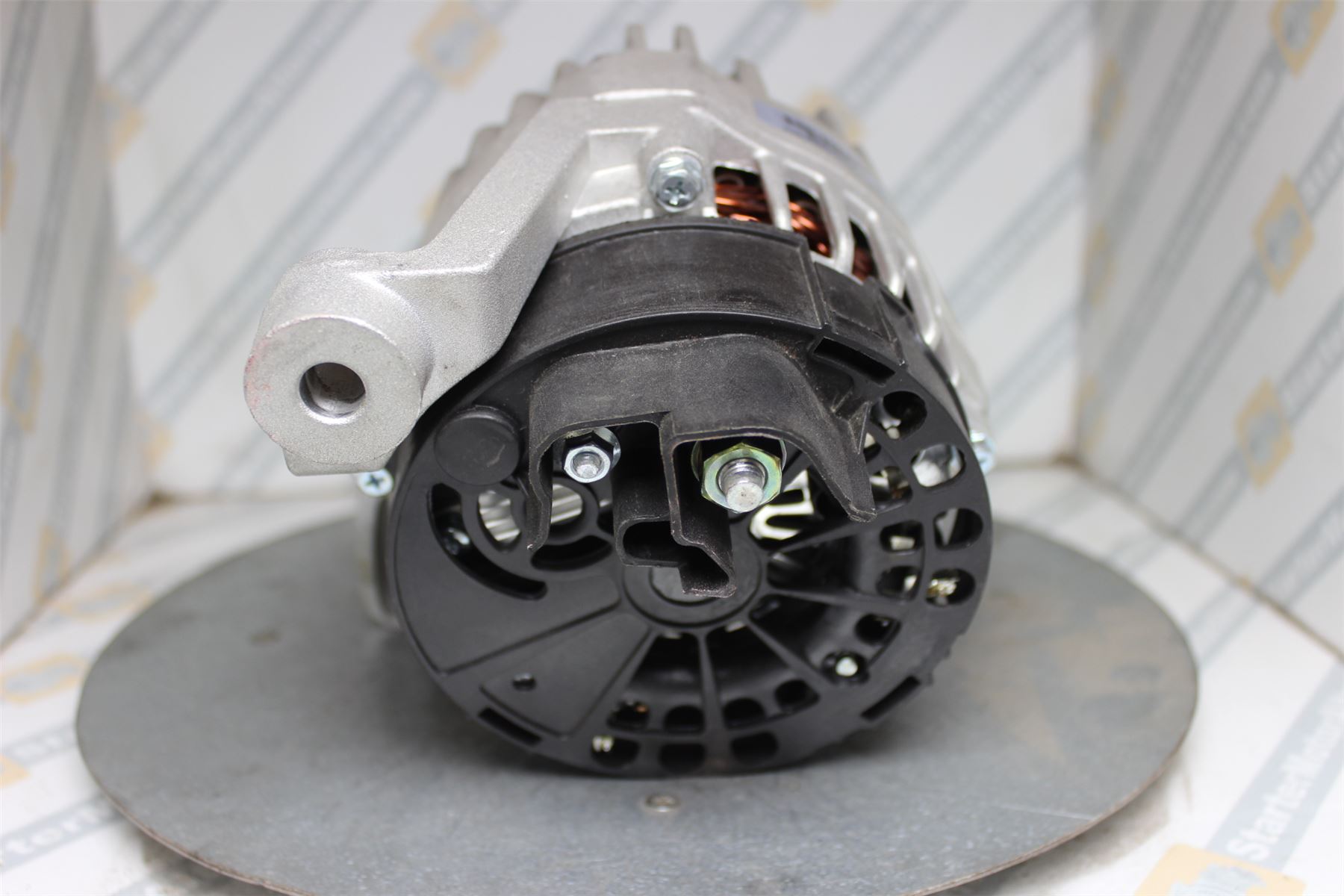 XIC1886 Alternator For Fiat / Ford
