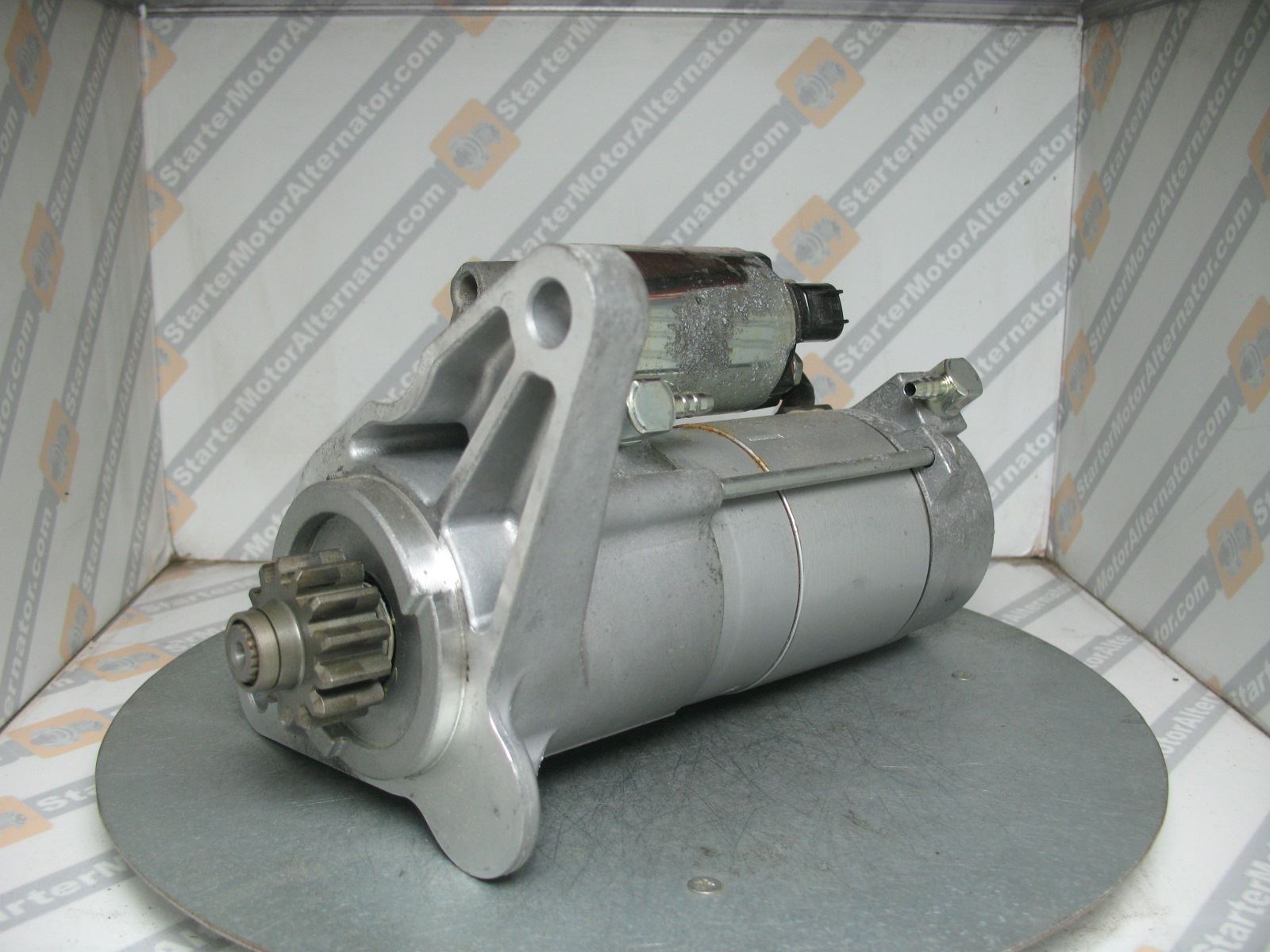 XIX1318 Starter Motor For Jaguar/Daimler / Land Rover
