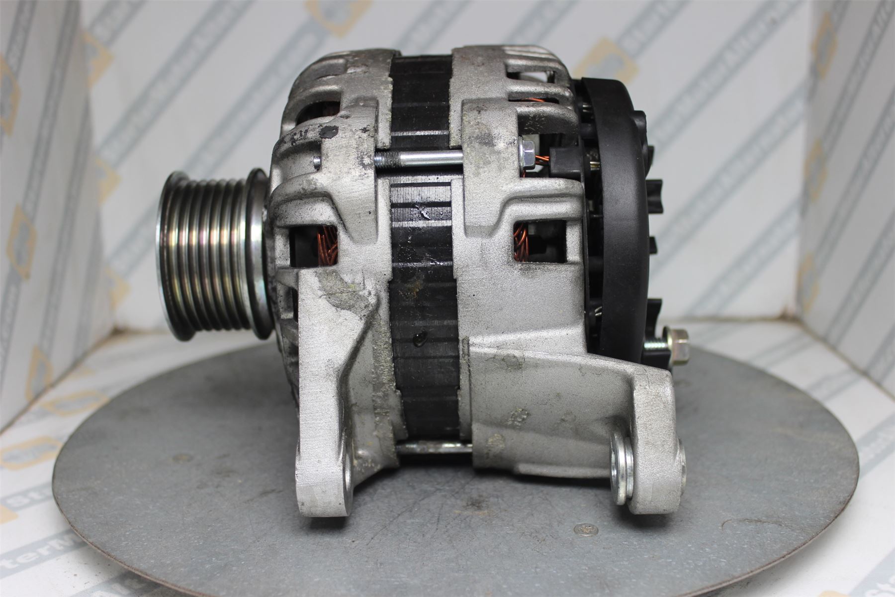 XIK3543 Alternator For Fiat / Iveco