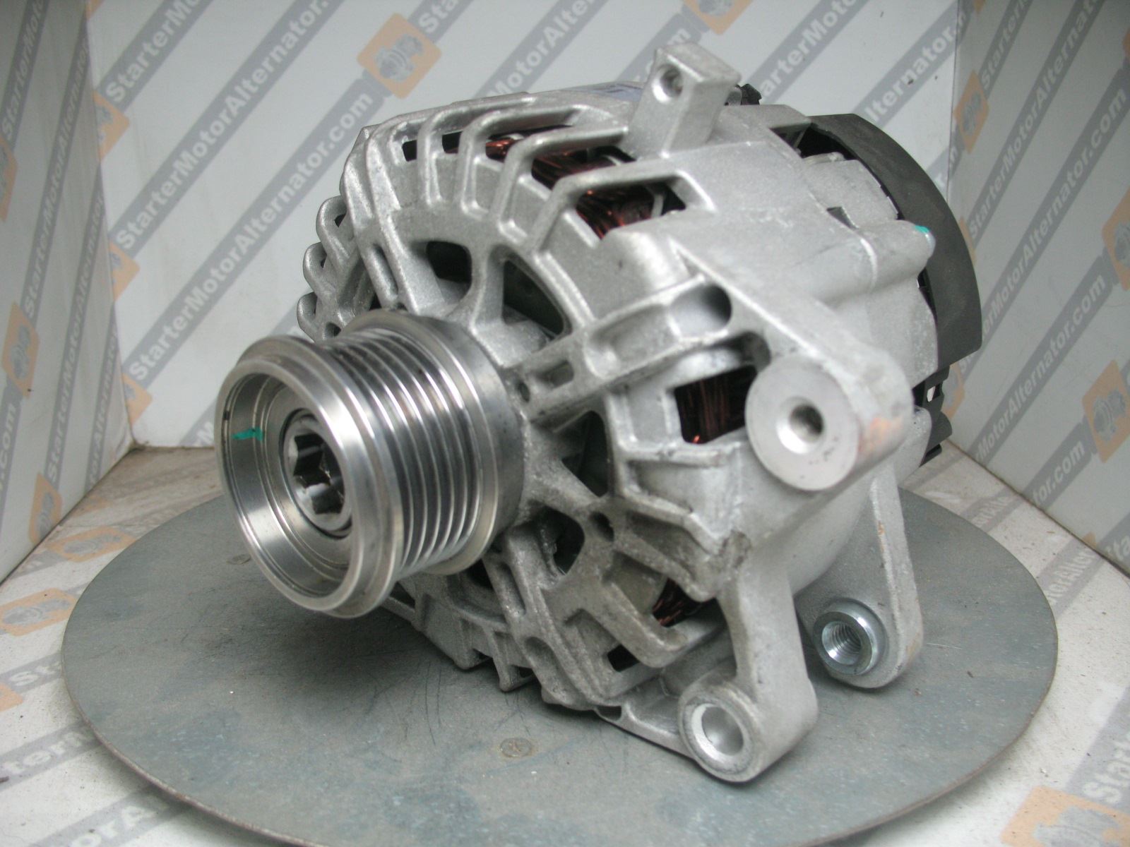 XIG1578 Alternator For Ford