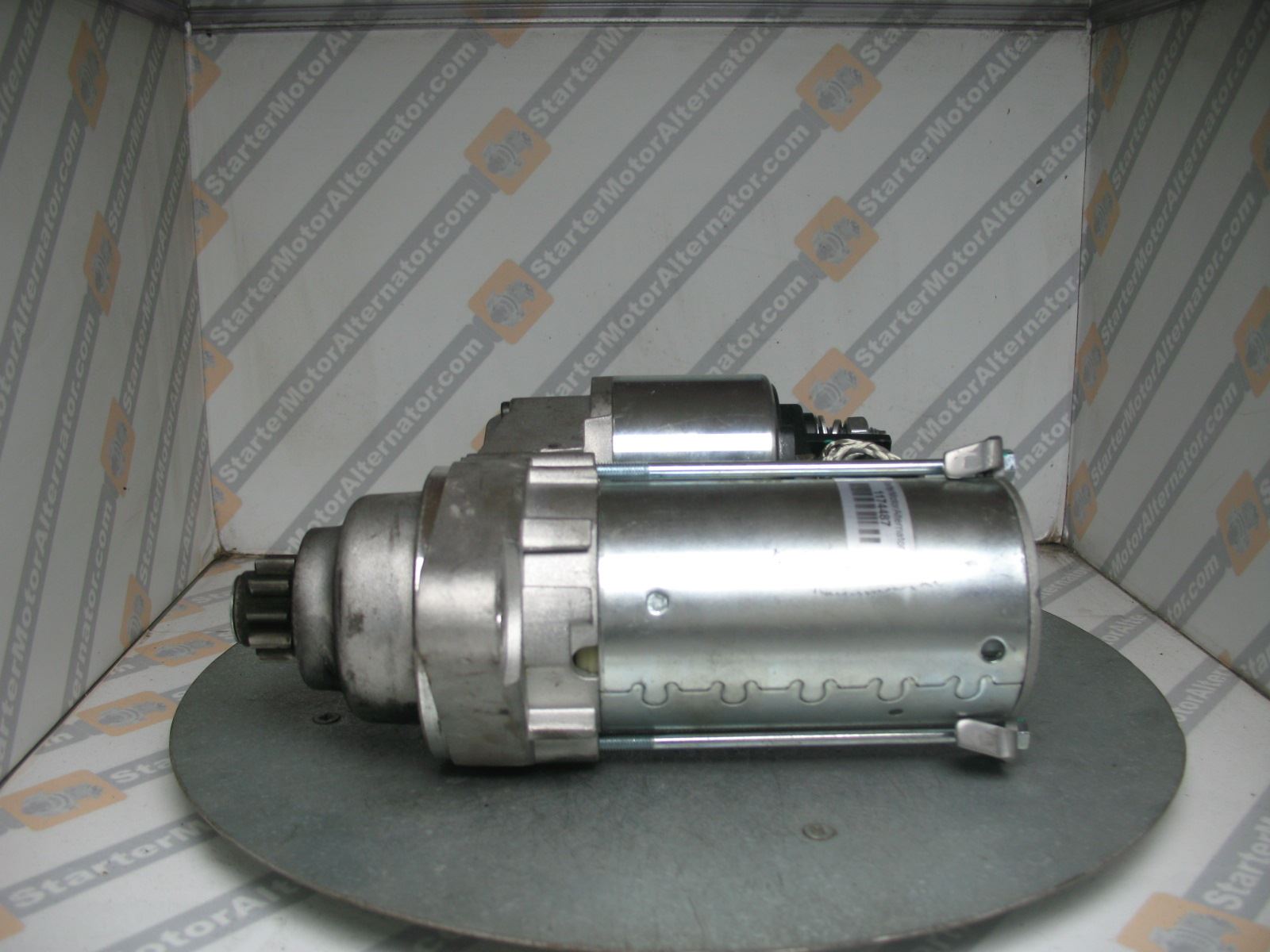 XIU1330 Starter Motor For Audi / Seat / Skoda / Volkswagen