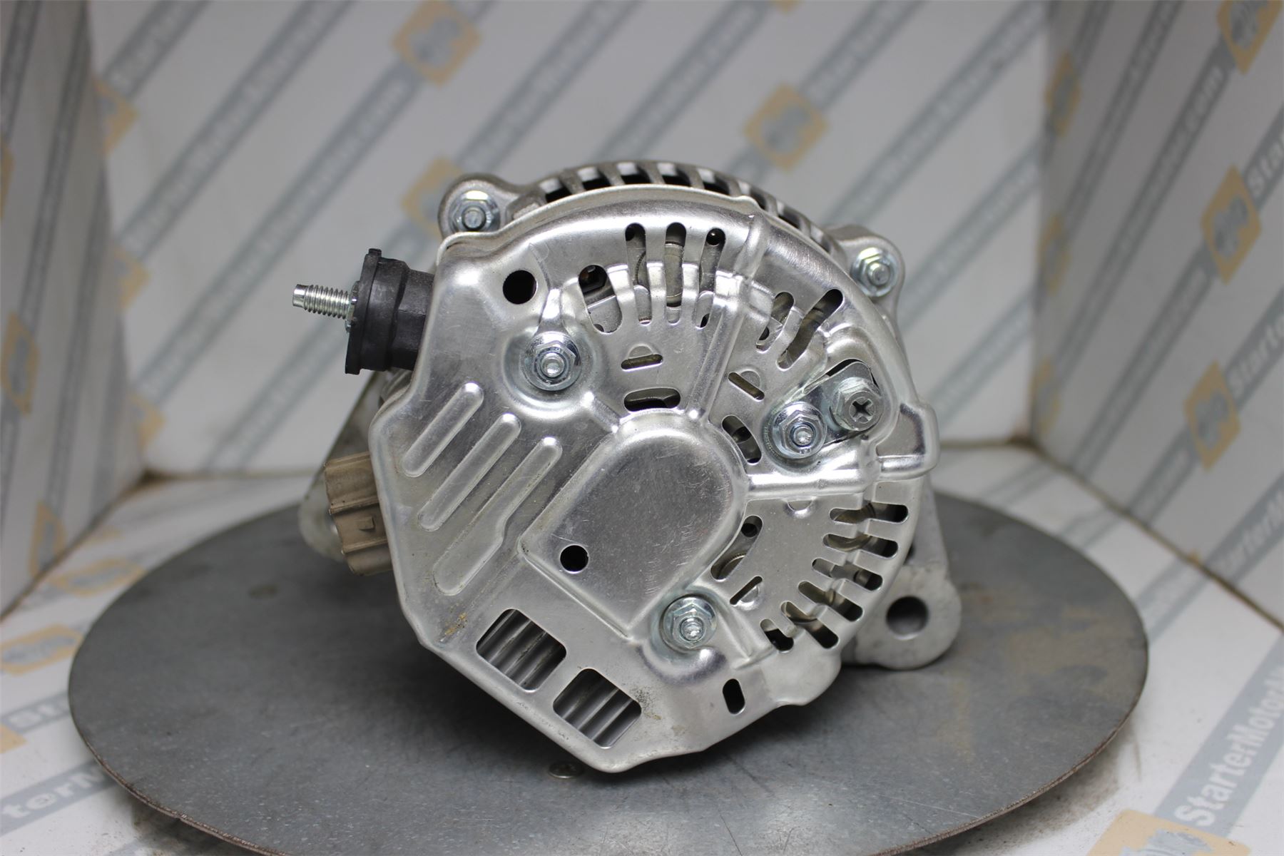 XIB1596 Alternator For MG / Rover