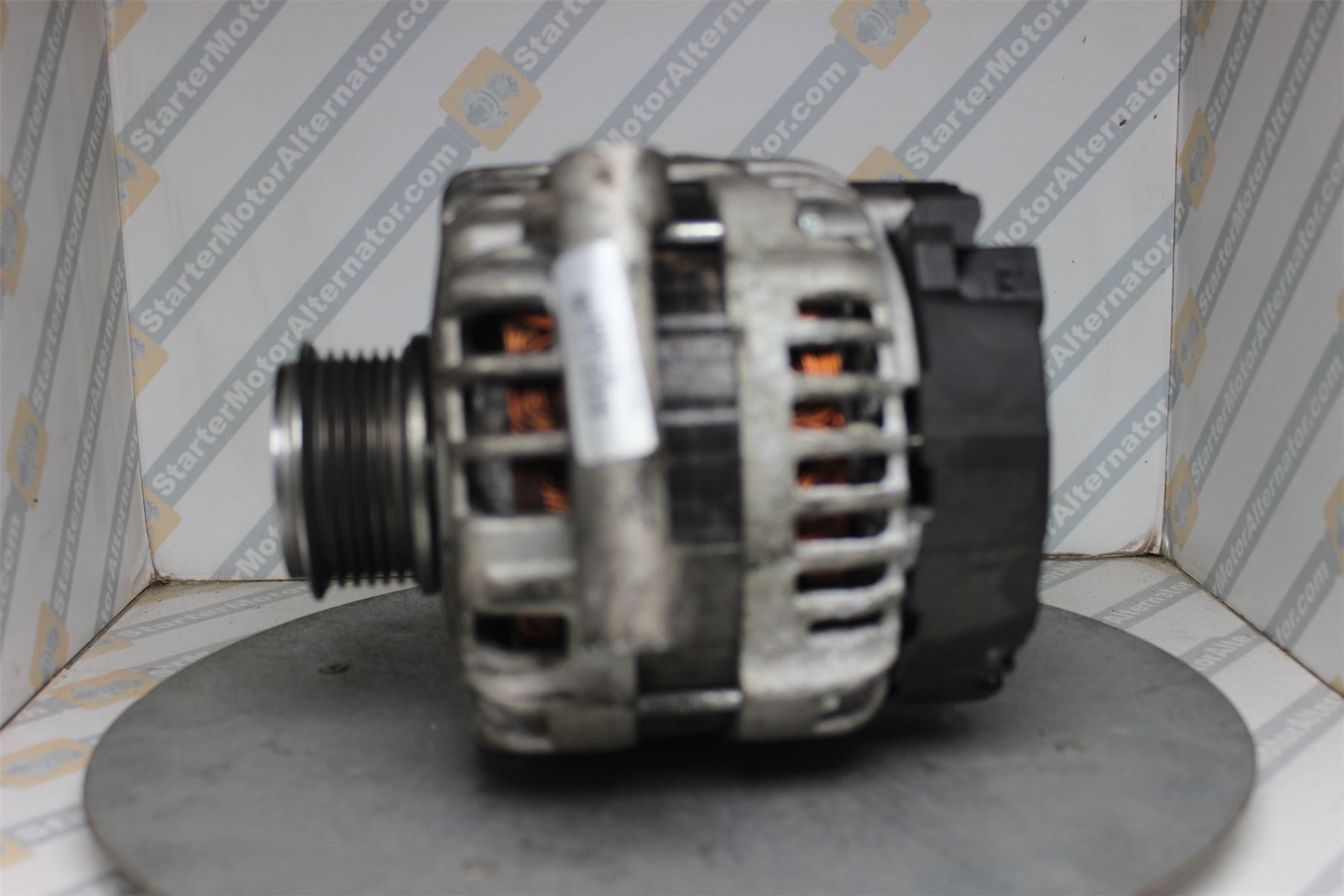 XIK3592 Alternator For Ford