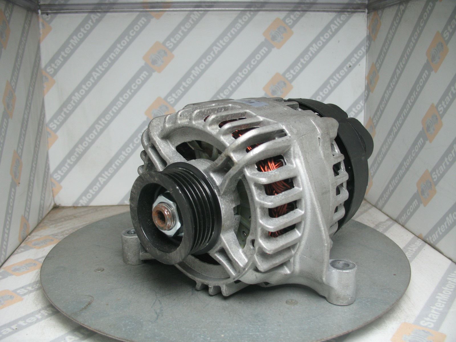 XIG1586 Alternator For Fiat