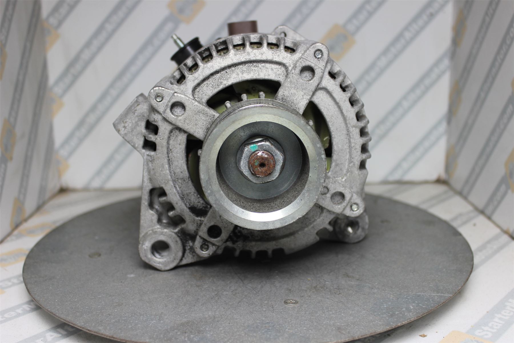 XIG1615 Alternator For Toyota