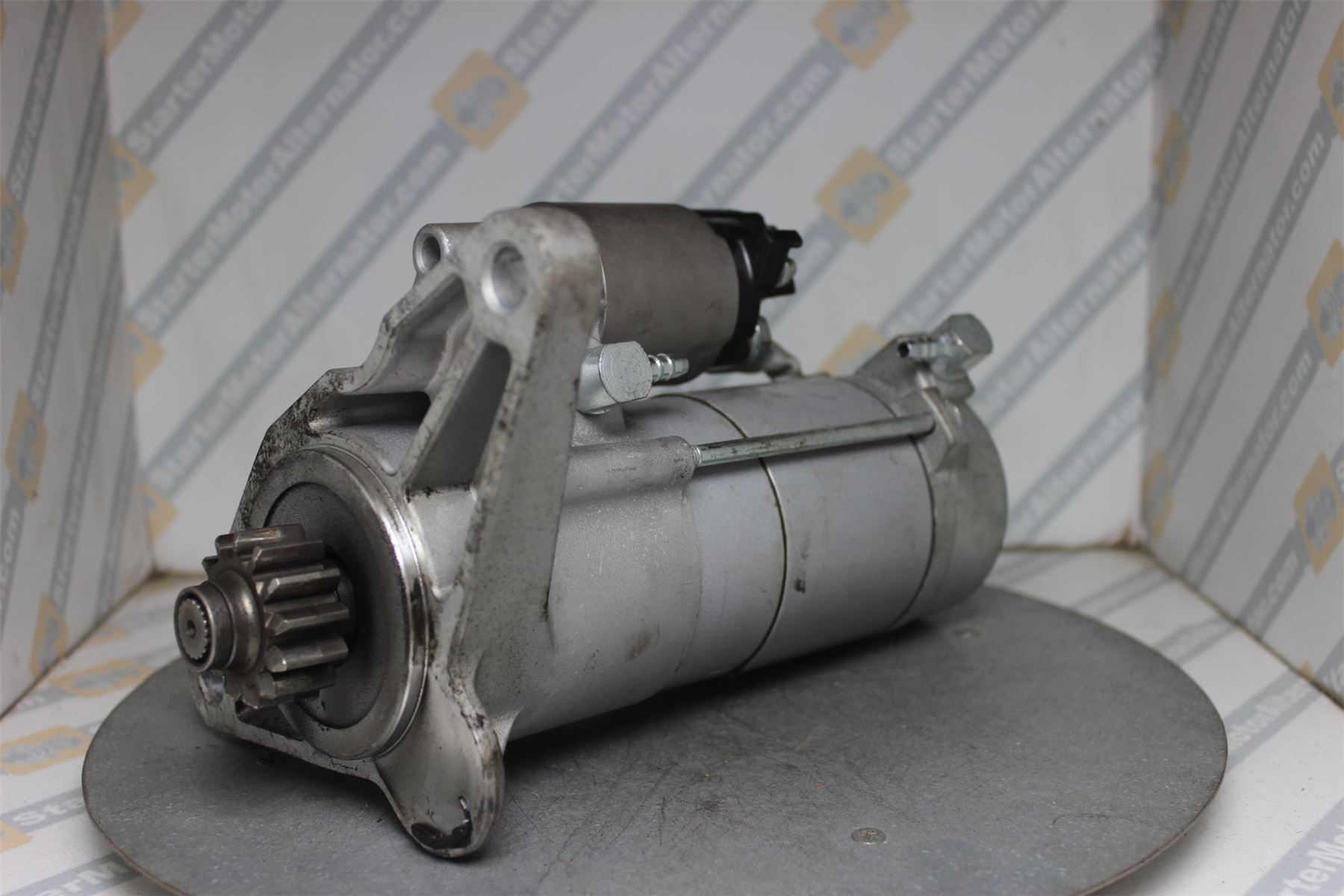 XIX1319 Starter Motor For Jaguar/Daimler / Land Rover