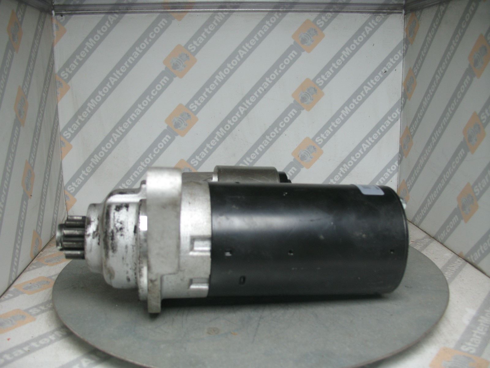 XIY2419 Starter Motor For Audi / Seat / Skoda / Volkswagen