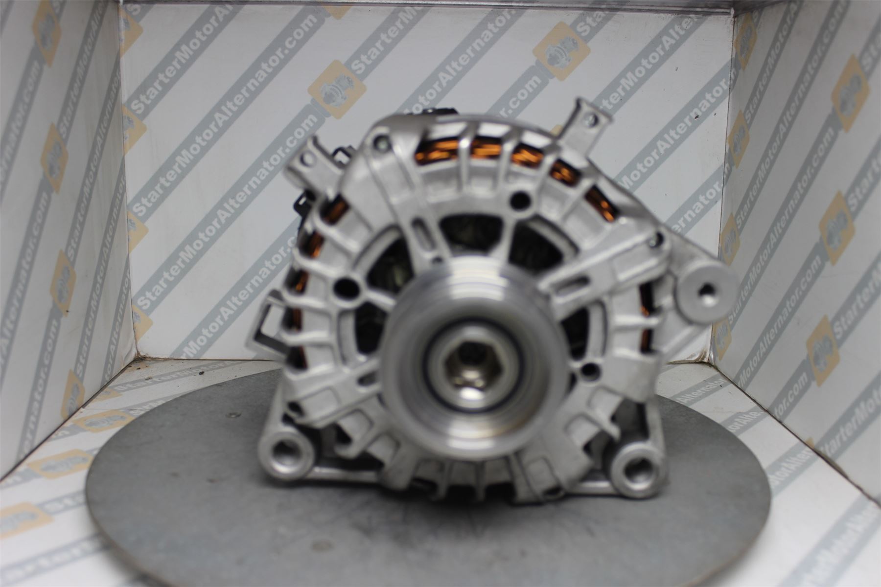 XIG1578 Alternator For Ford