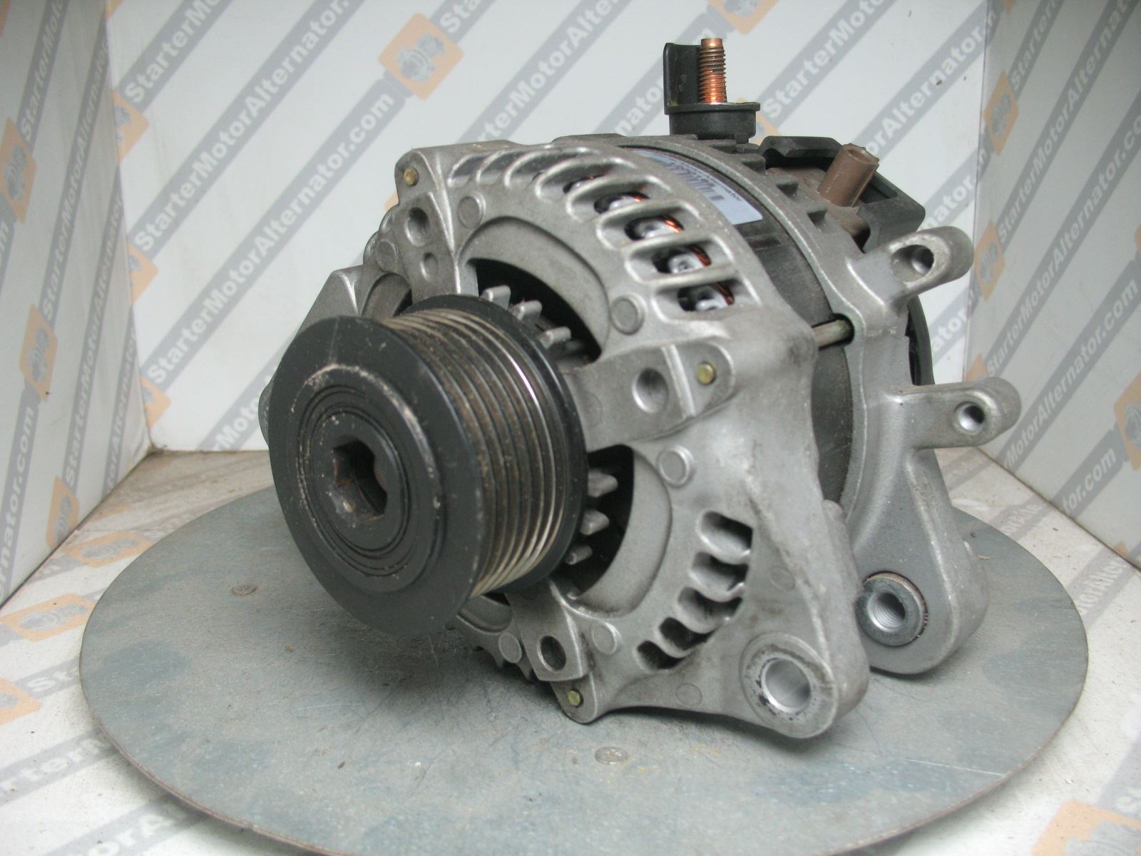 XIG1242 Alternator For Honda