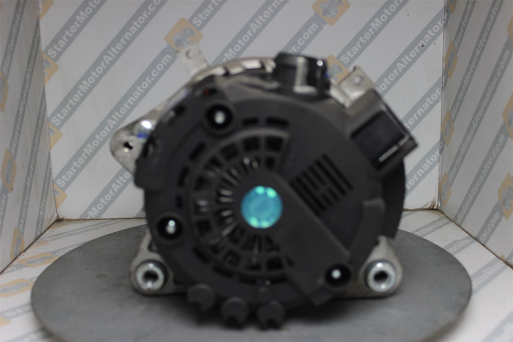 XIG1472 Alternator For Ford