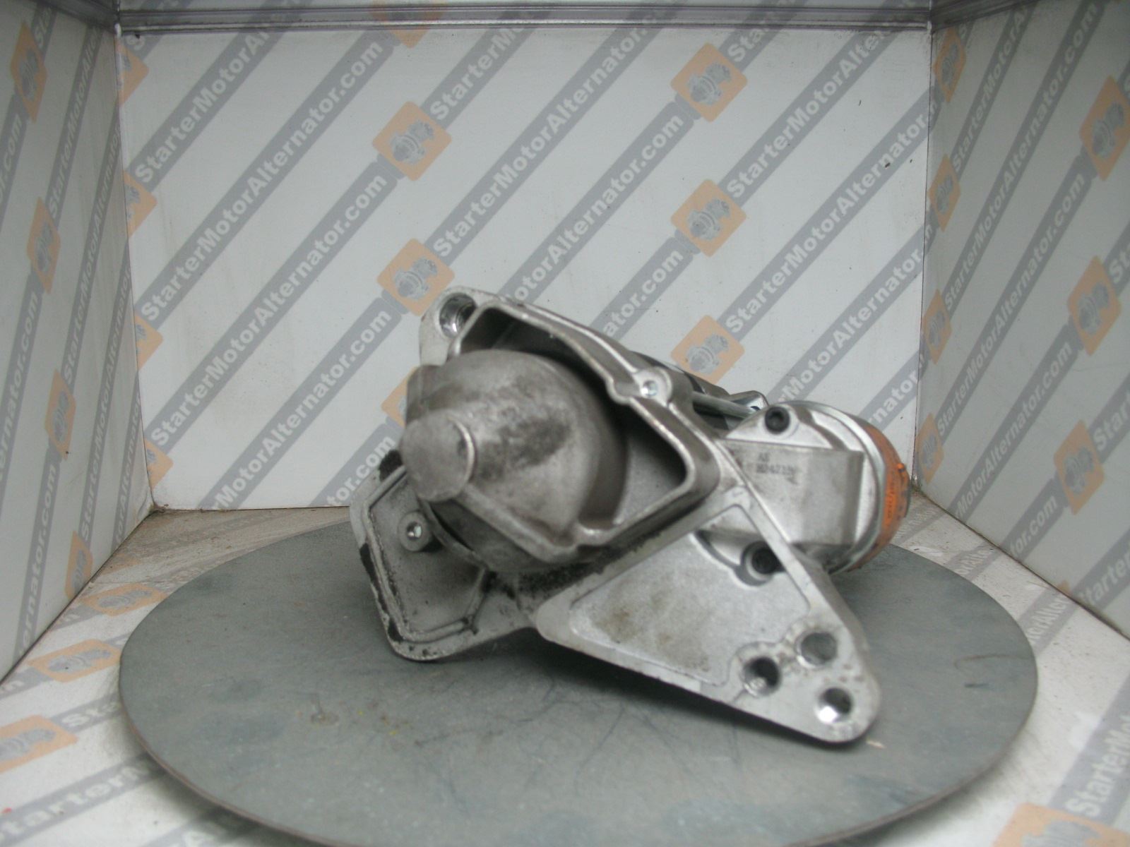 XIY3814 Starter Motor For Mercedes Benz / Renault / Smart