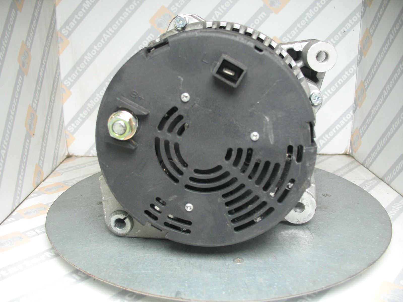 XIA3276 Alternator For Renault / Volvo