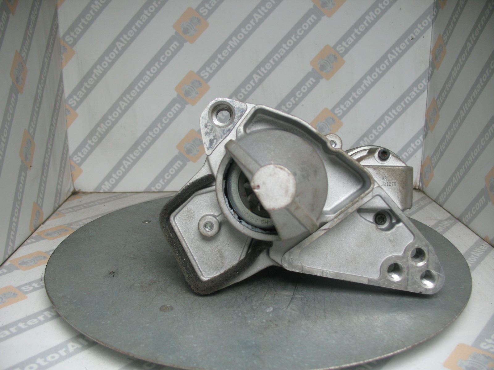 XIY3814 Starter Motor For Mercedes Benz / Renault / Smart