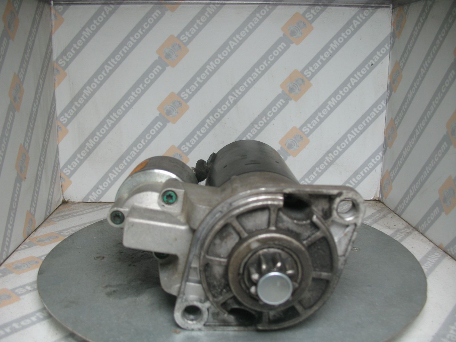 XIS2219 Starter Motor For Skoda / Volkswagen