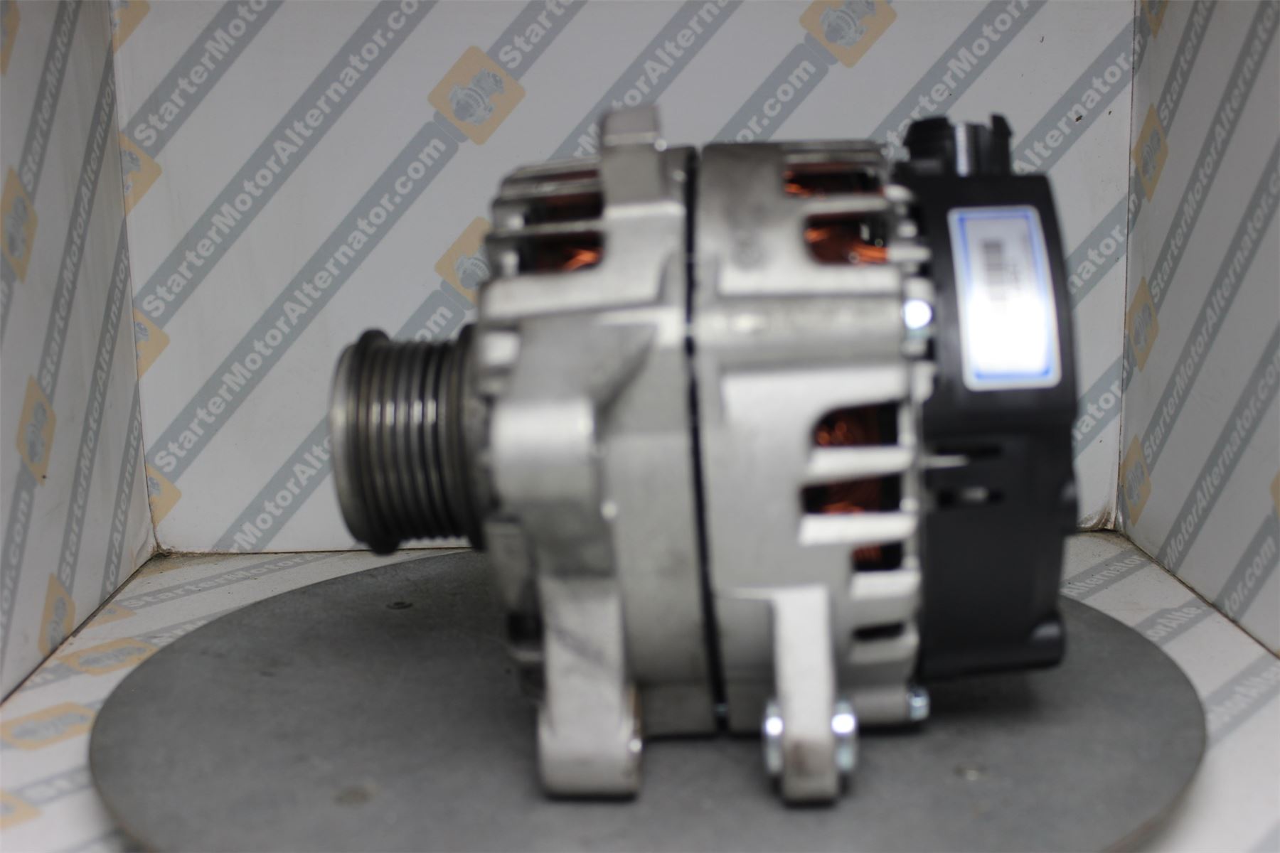 XIG1472 Alternator For Ford
