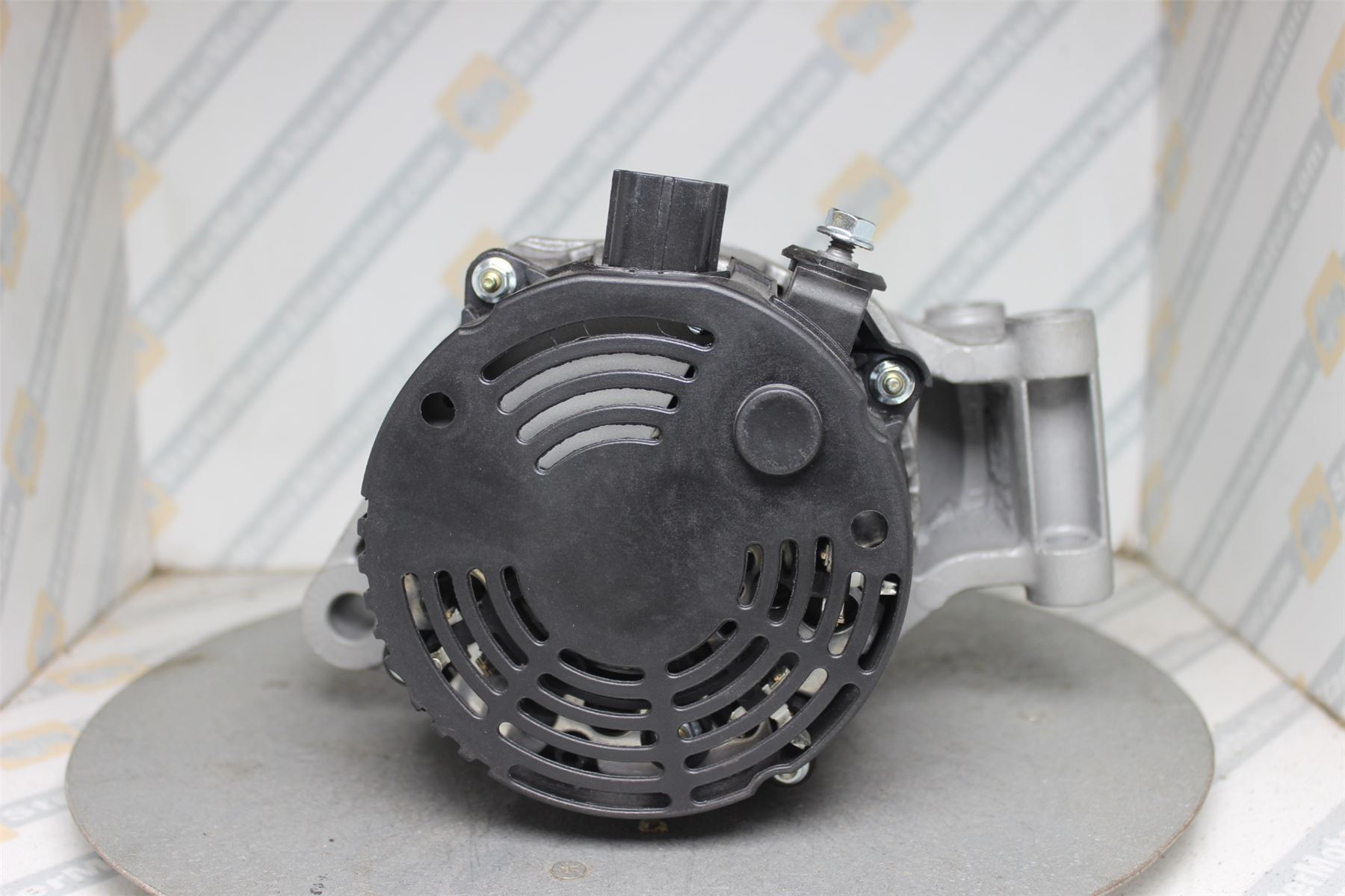 XIK3013 Alternator For Ford