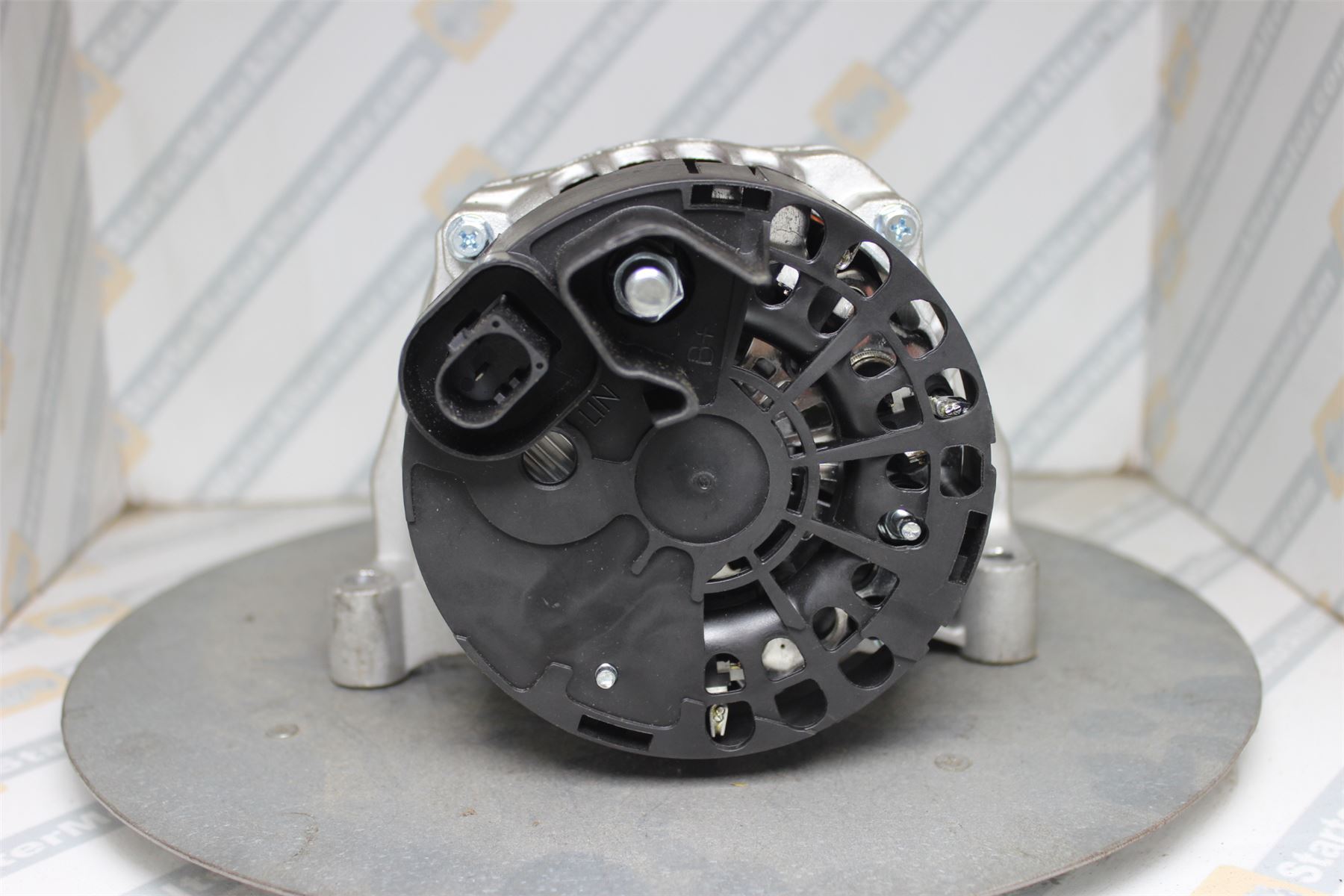 XIG1586 Alternator For Fiat