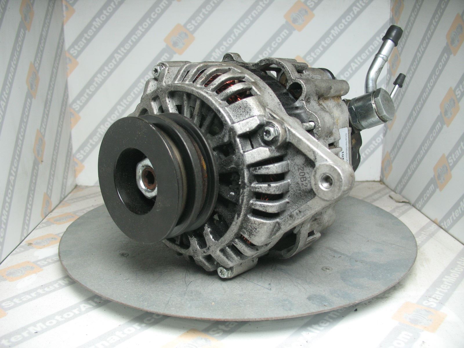 XIB1419 Alternator For Mitsubishi