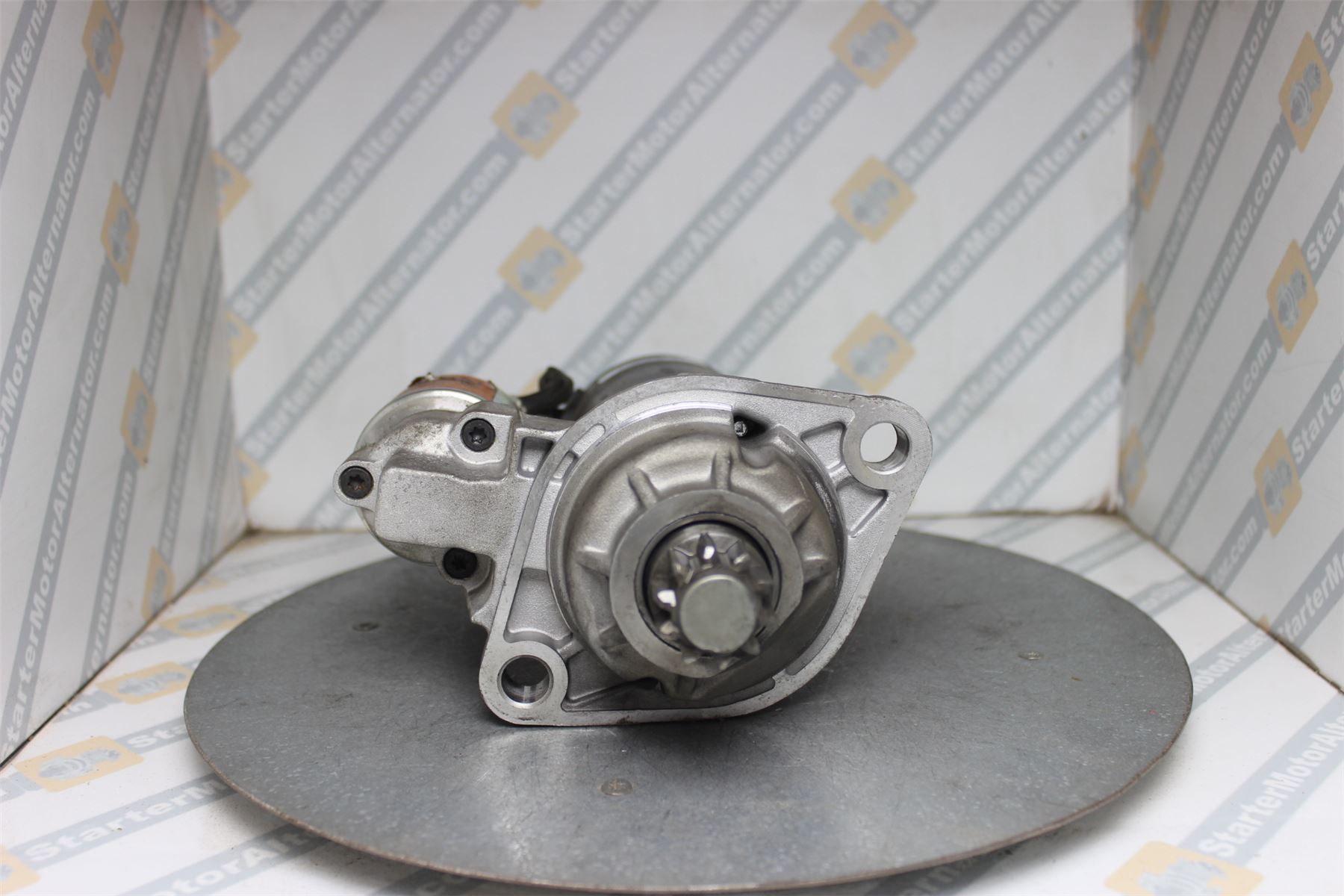 XIU1323 Starter Motor For Audi / Seat / Skoda / Volkswagen