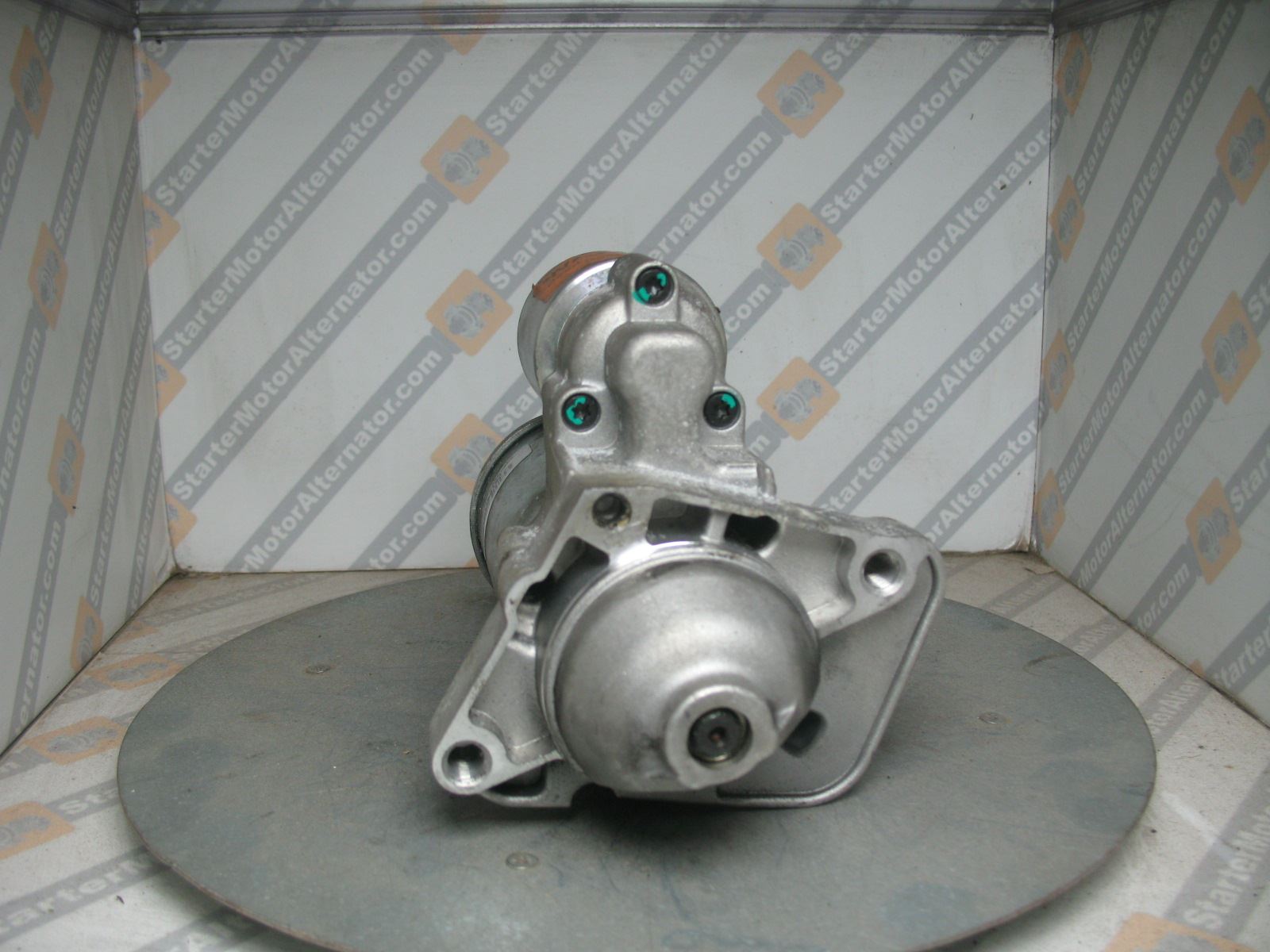 XIX1207 Starter Motor For Dacia / Mercedes Benz / Nissan / Renault