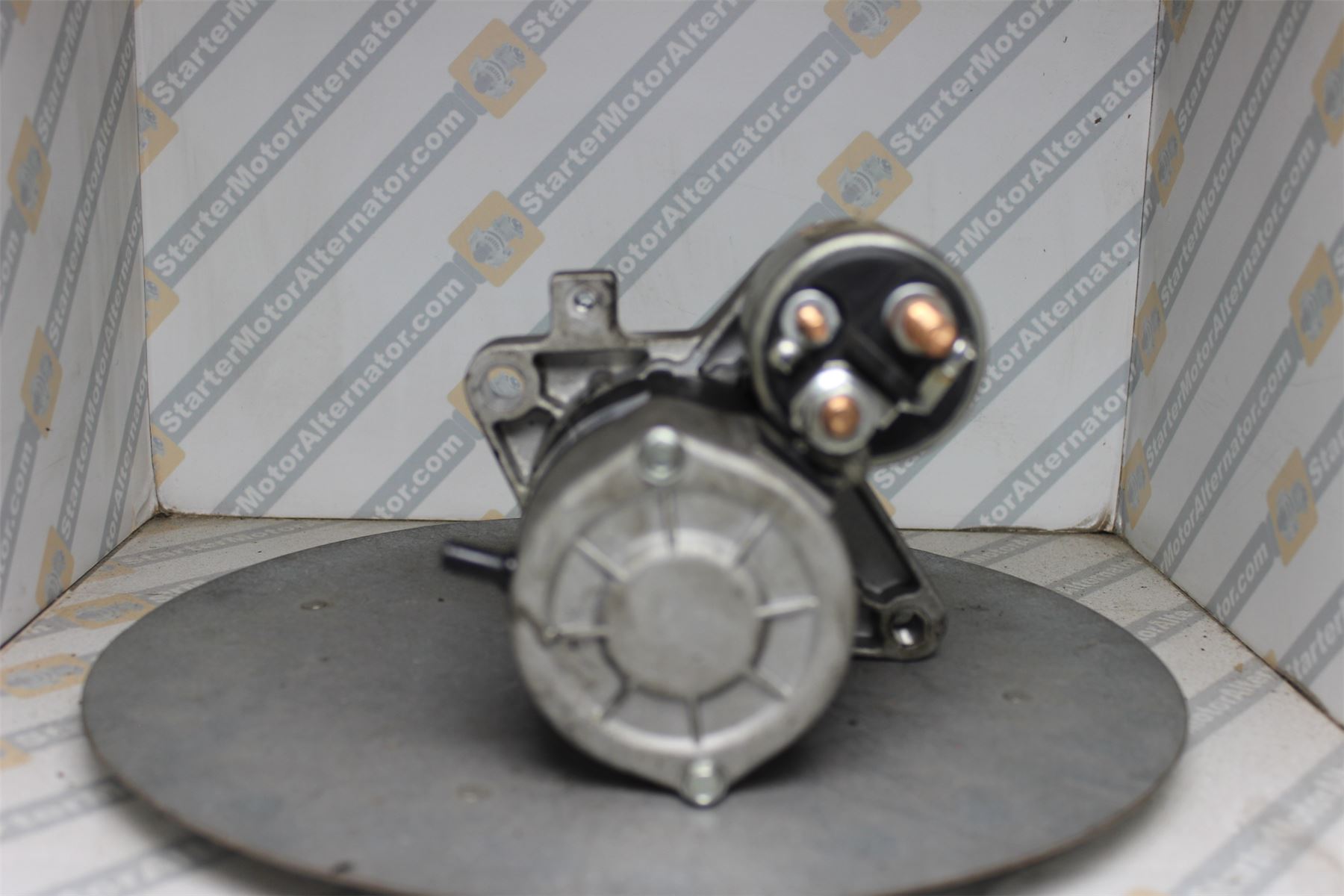 XIY2295 Starter Motor For Citroen / Peugeot / Toyota