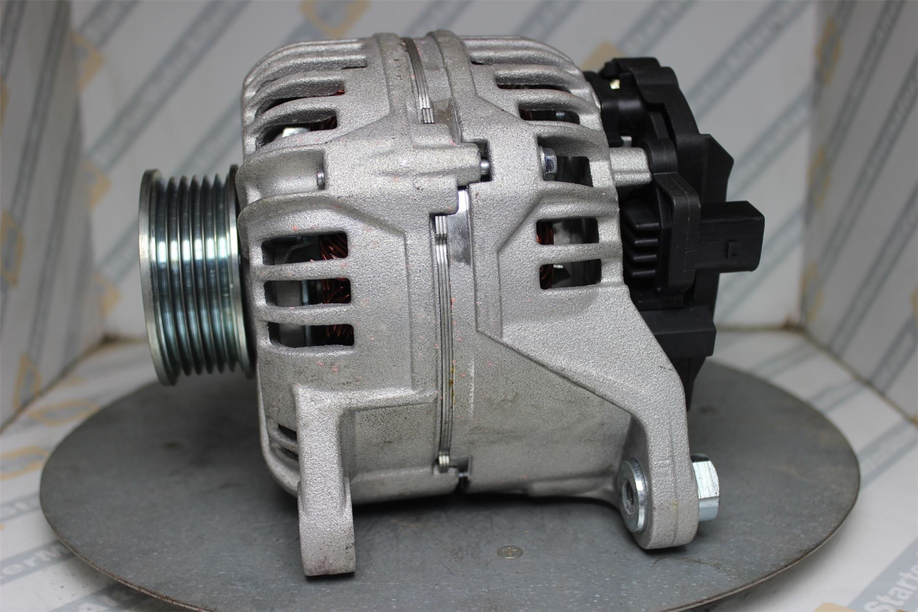 XIC1588 Alternator For Audi / Skoda / Volkswagen