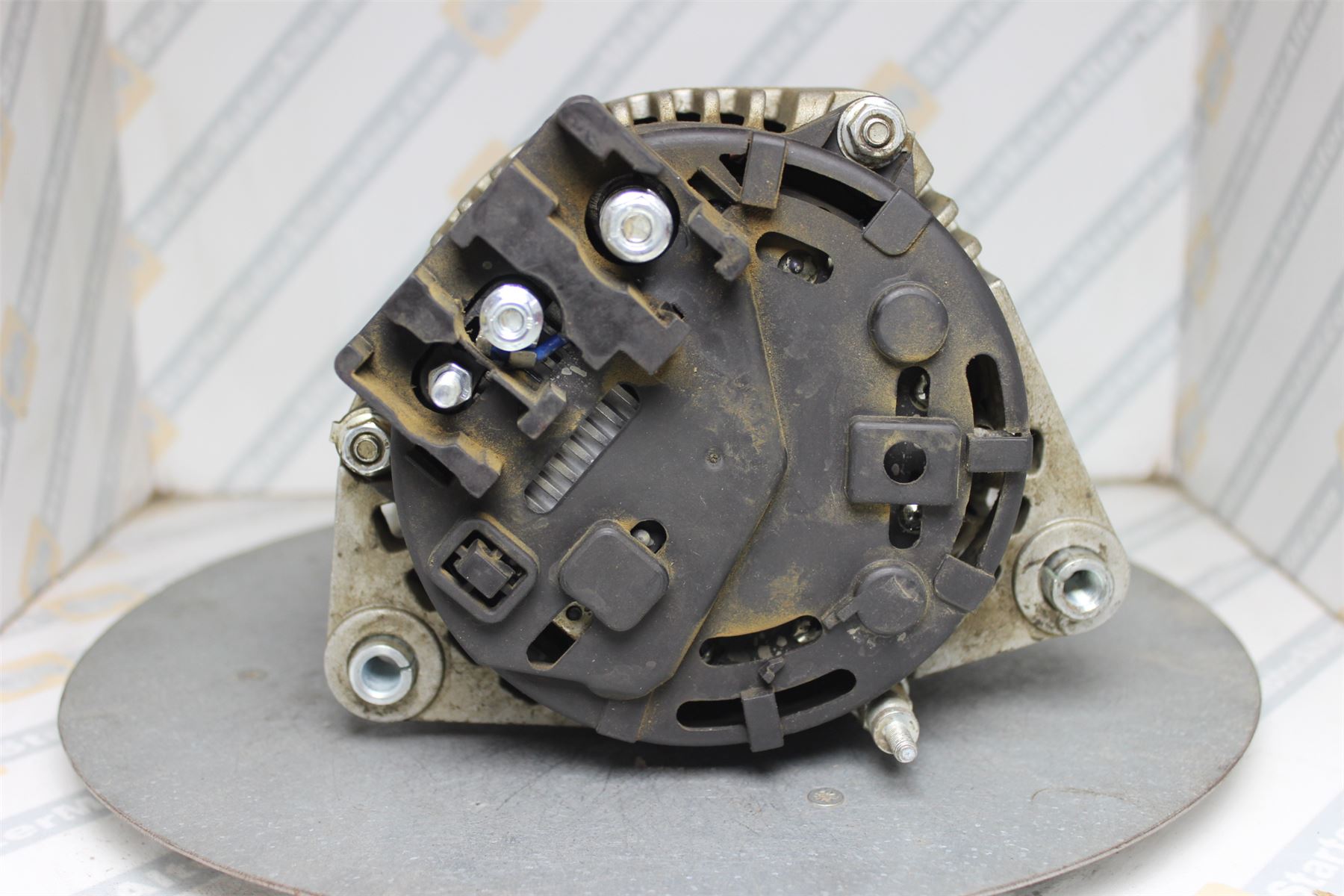 XIA2283 Alternator For Land Rover