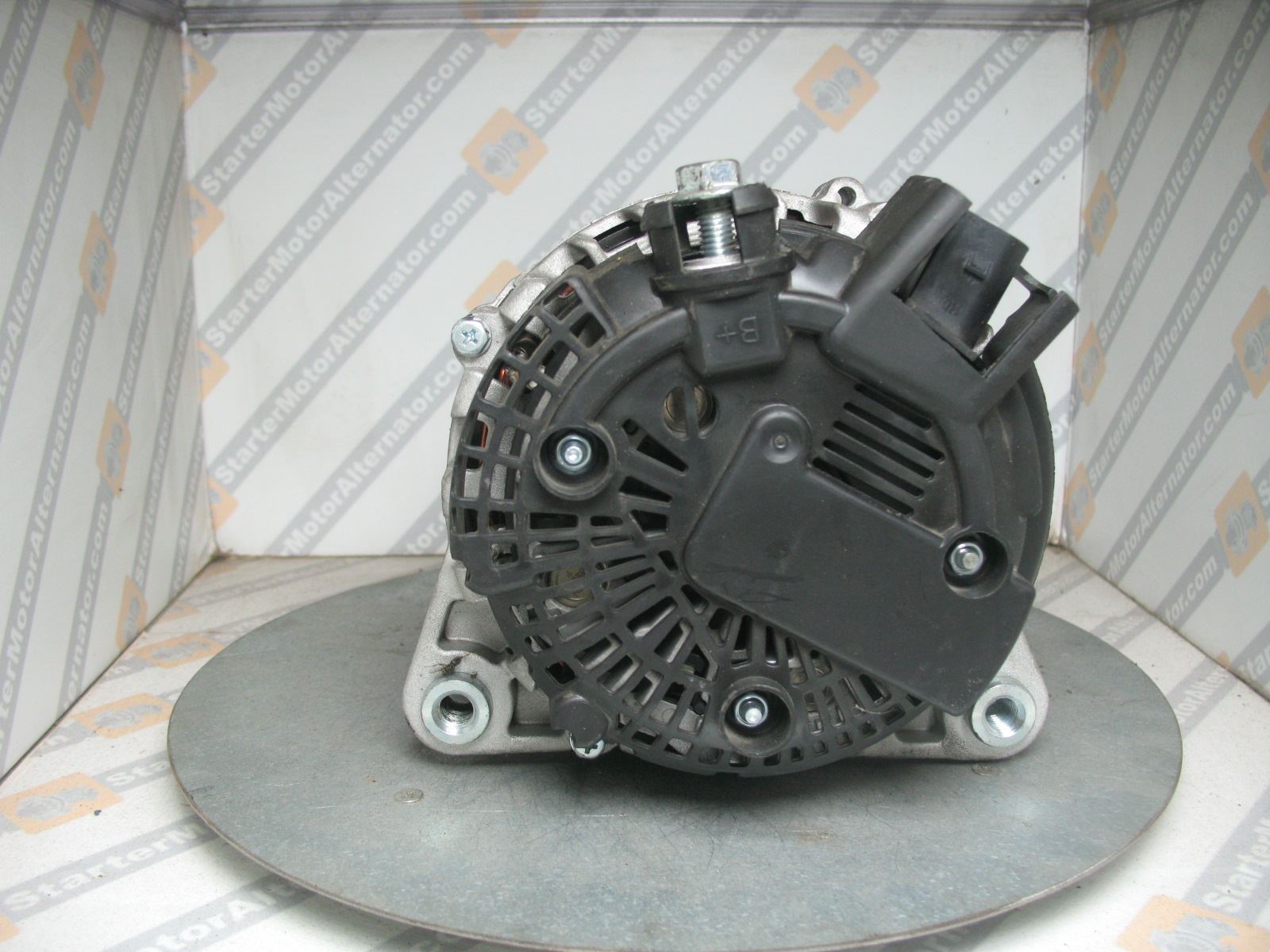 XIG1599 Alternator For Ford