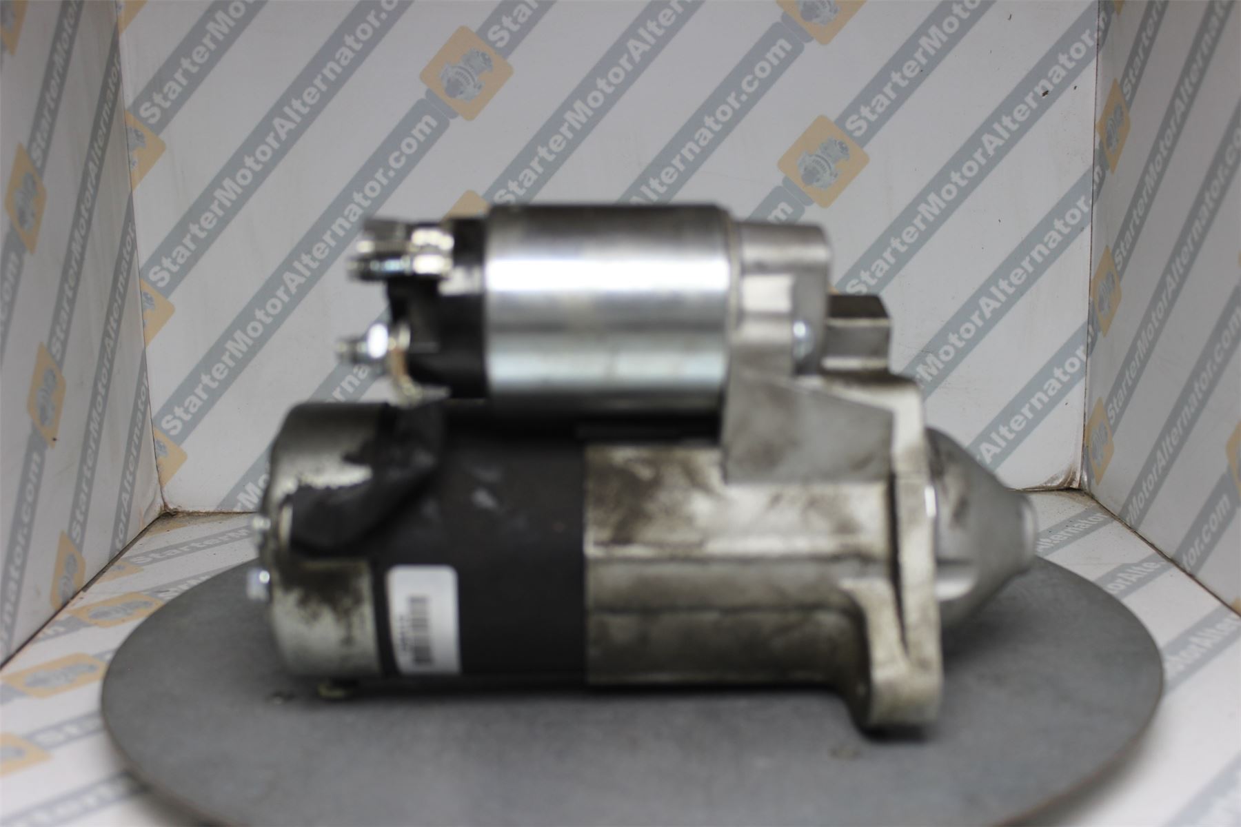 XIU1332 Starter Motor For Dacia / Mercedes Benz / Nissan / Renault
