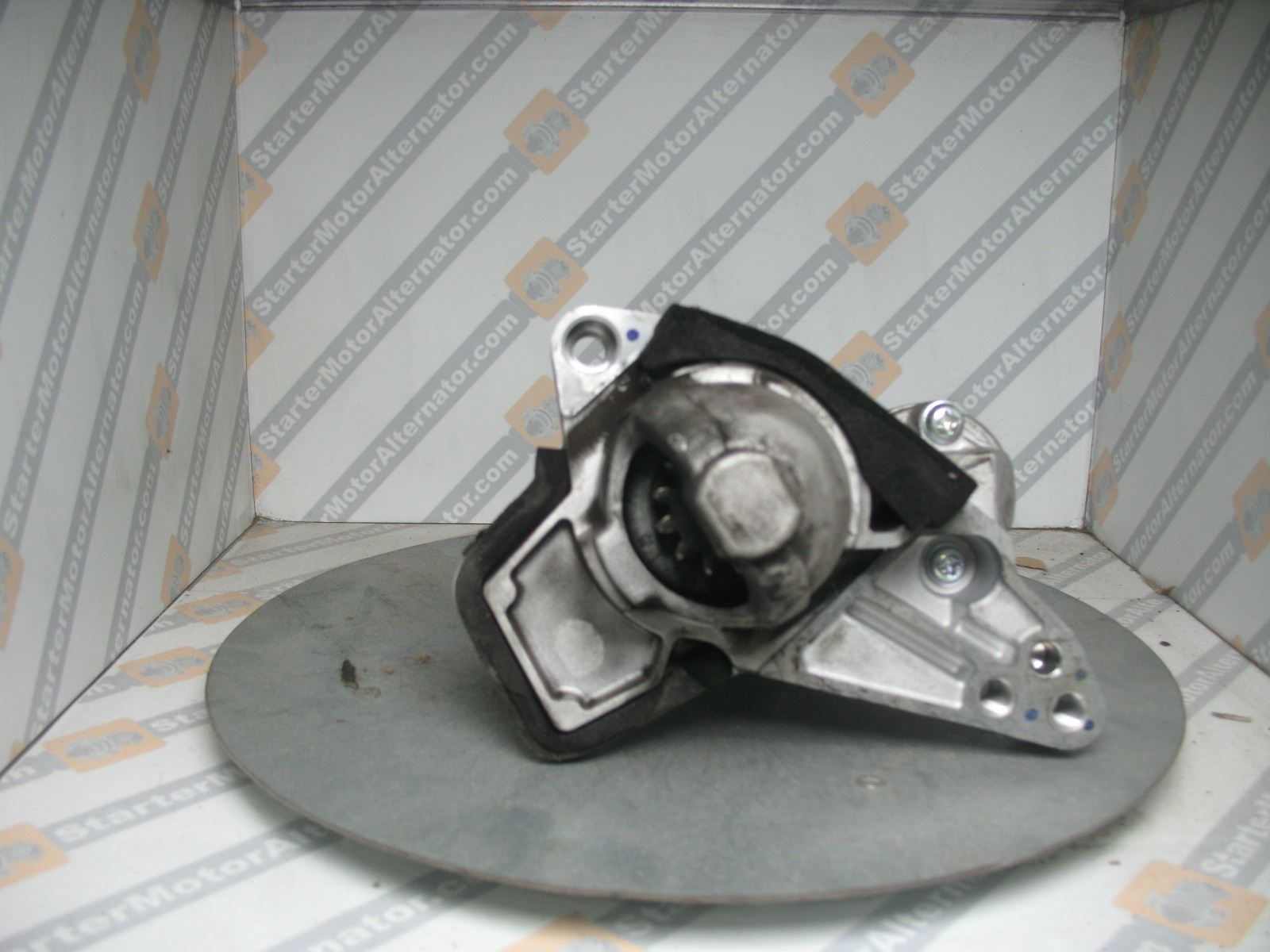 XIY3906 Starter Motor For Dacia / Nissan / Renault