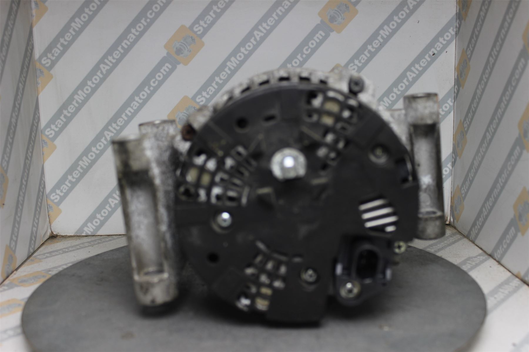XIK3592 Alternator For Ford