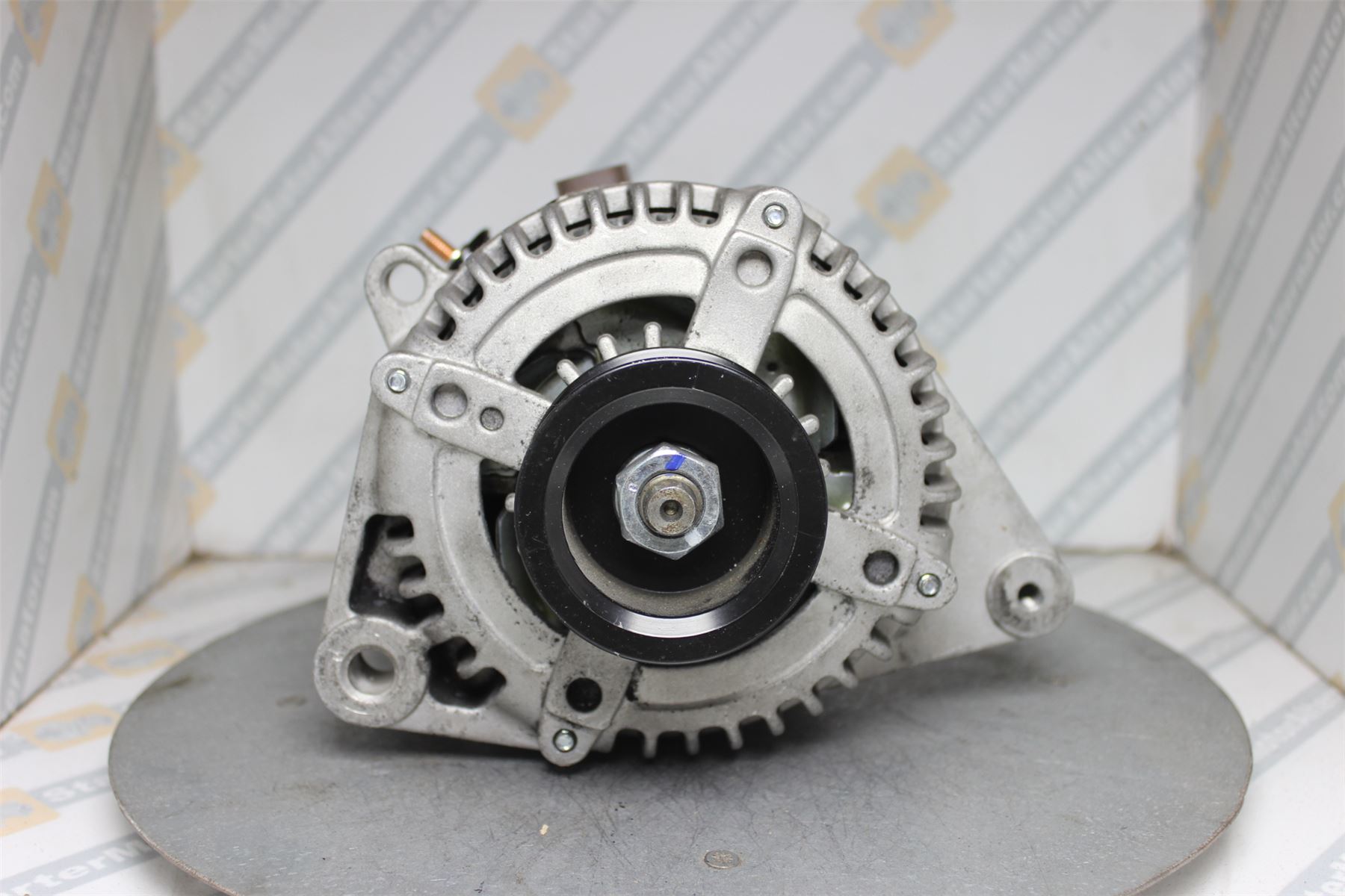XIK2975 Alternator For Lexus / Toyota